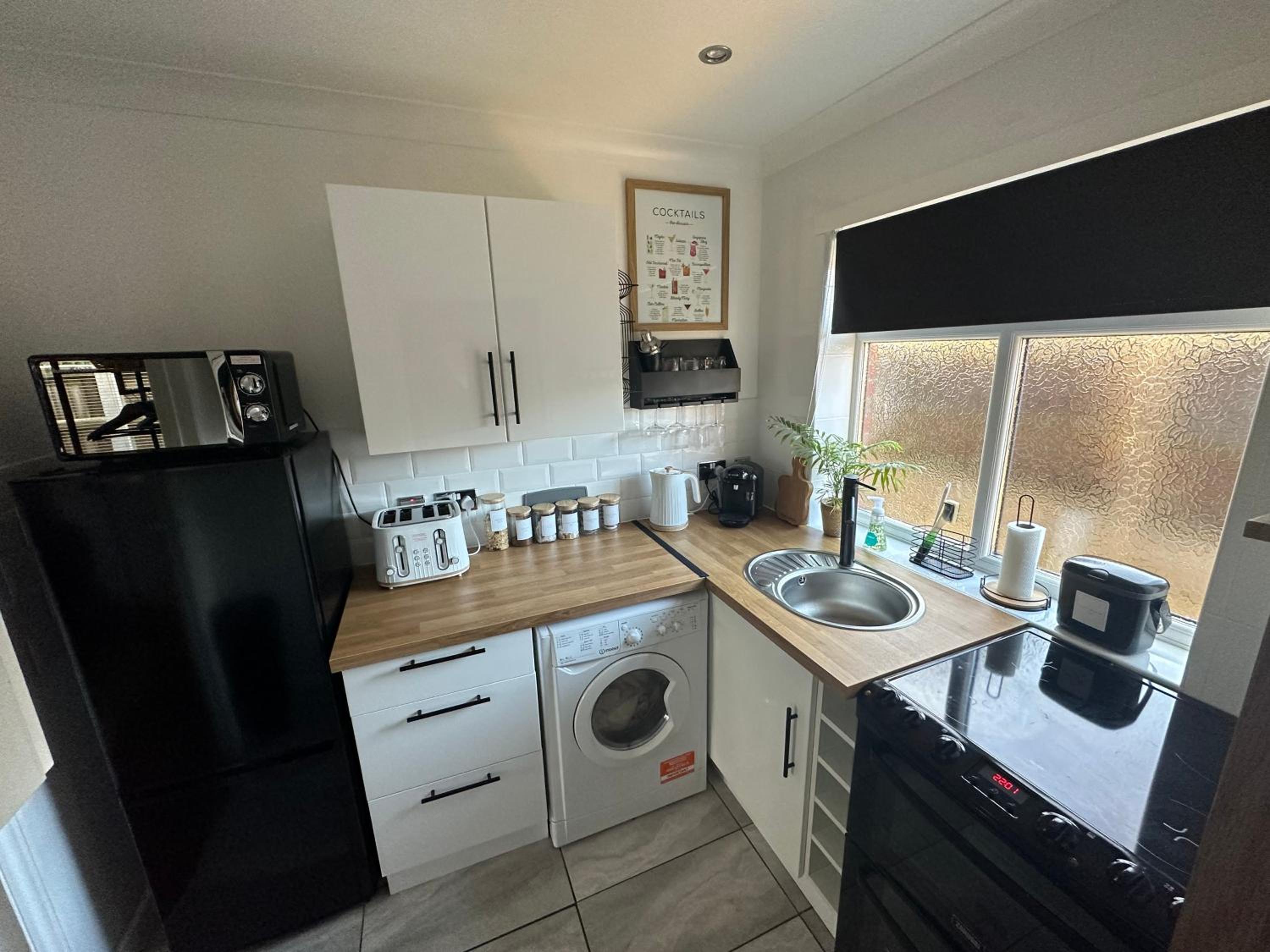 The Cwtch,Self Contained Coastal Annex Freshwater, photo 13