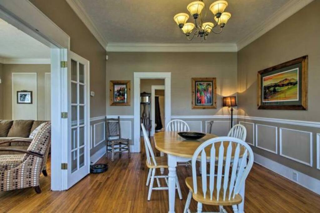 Downtown Boone ON King Street - 2 Bedroom Home view 2