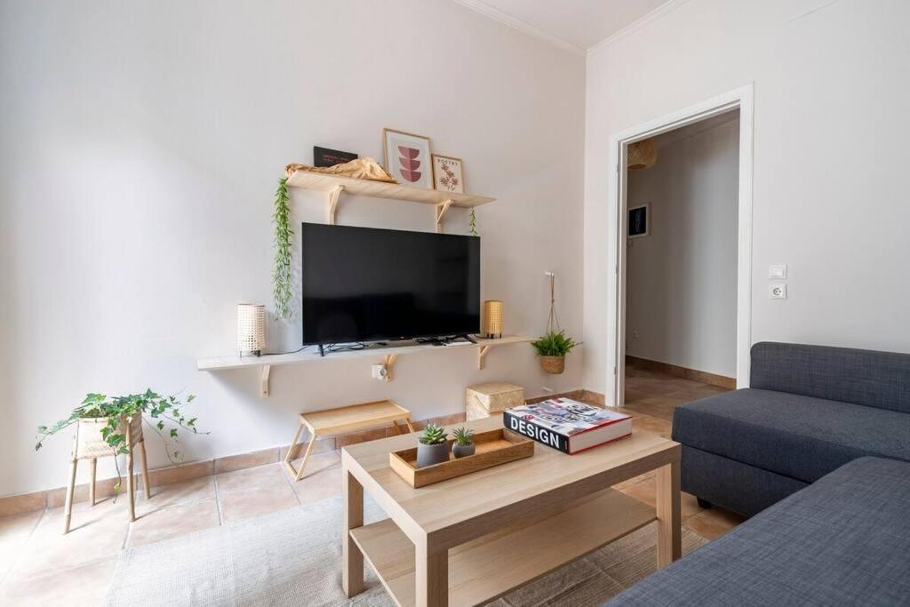 STM Monastiraki Acropolis Apt