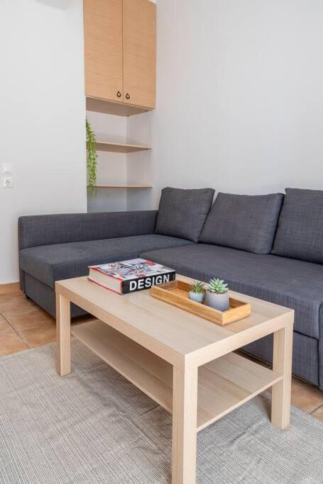 STM Monastiraki Acropolis Apt
