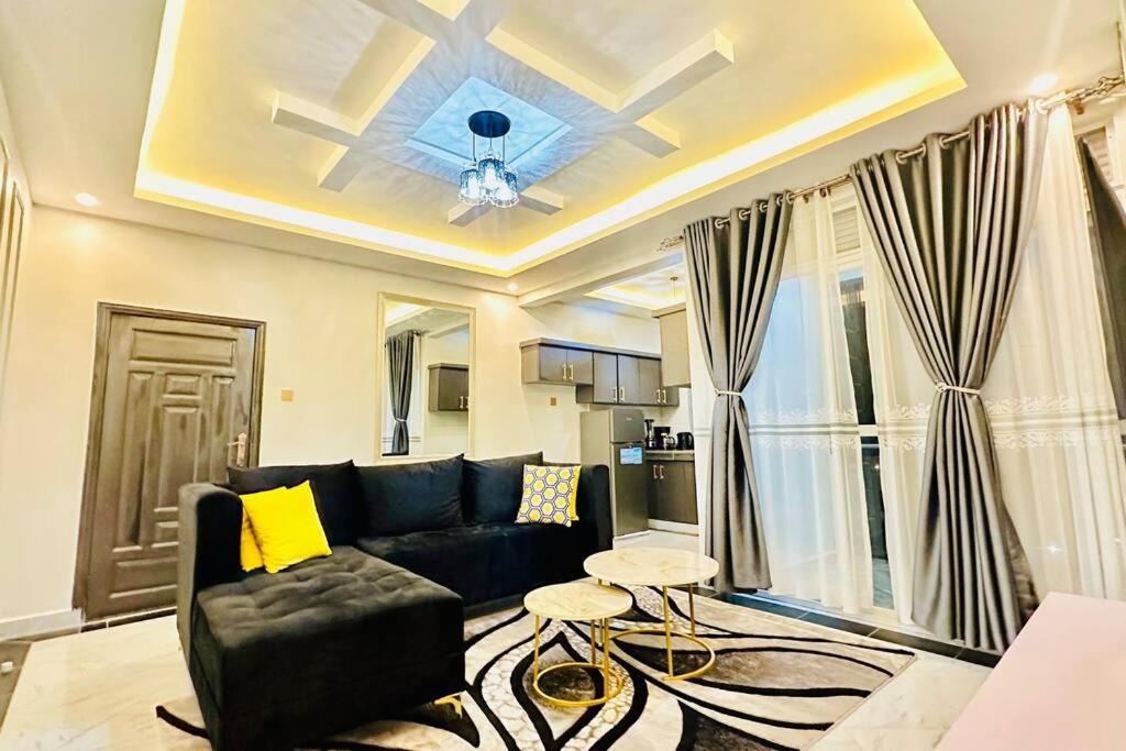 Naalya Estate Serenity House view 5