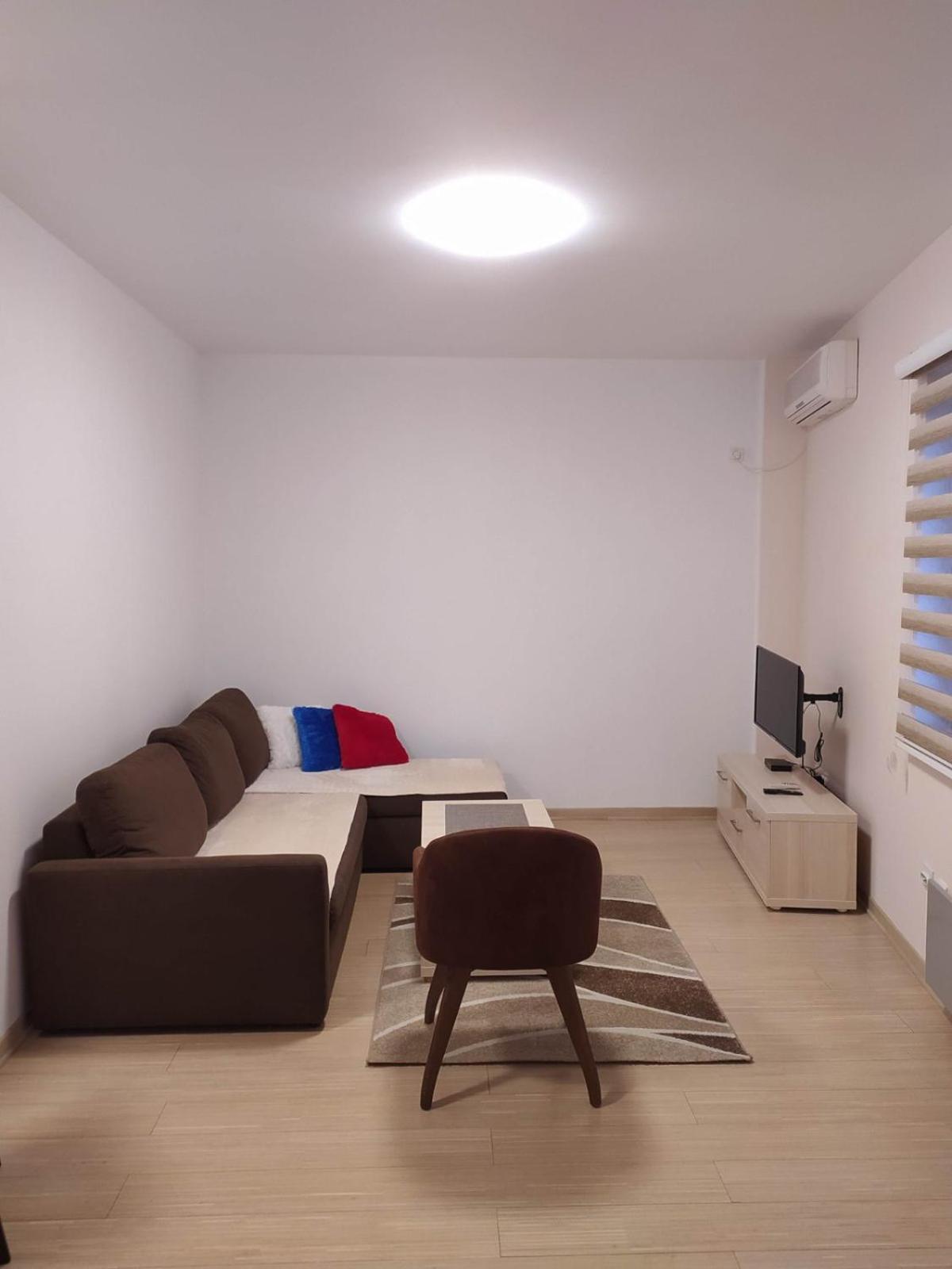 Apartman MEGI view 5