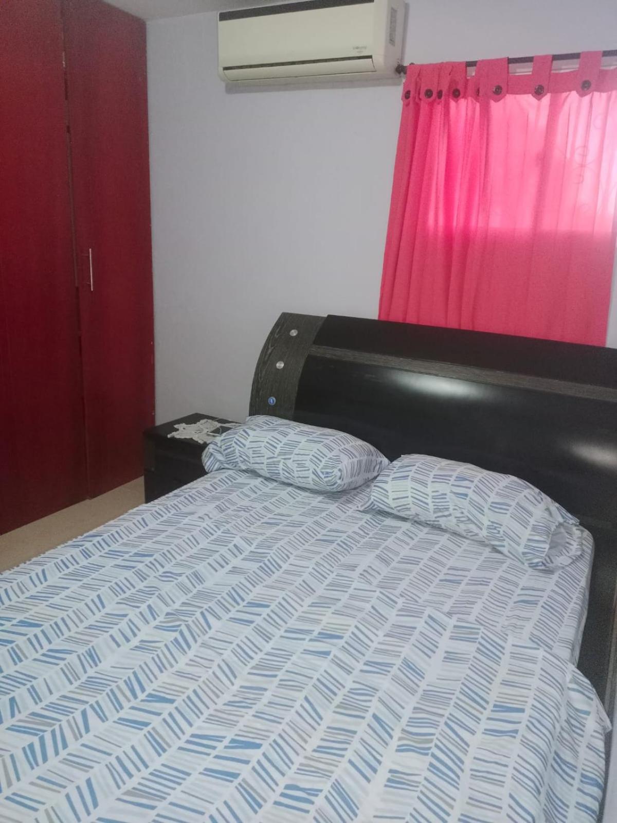 Apartamento amplio, confortable aire acondicionado