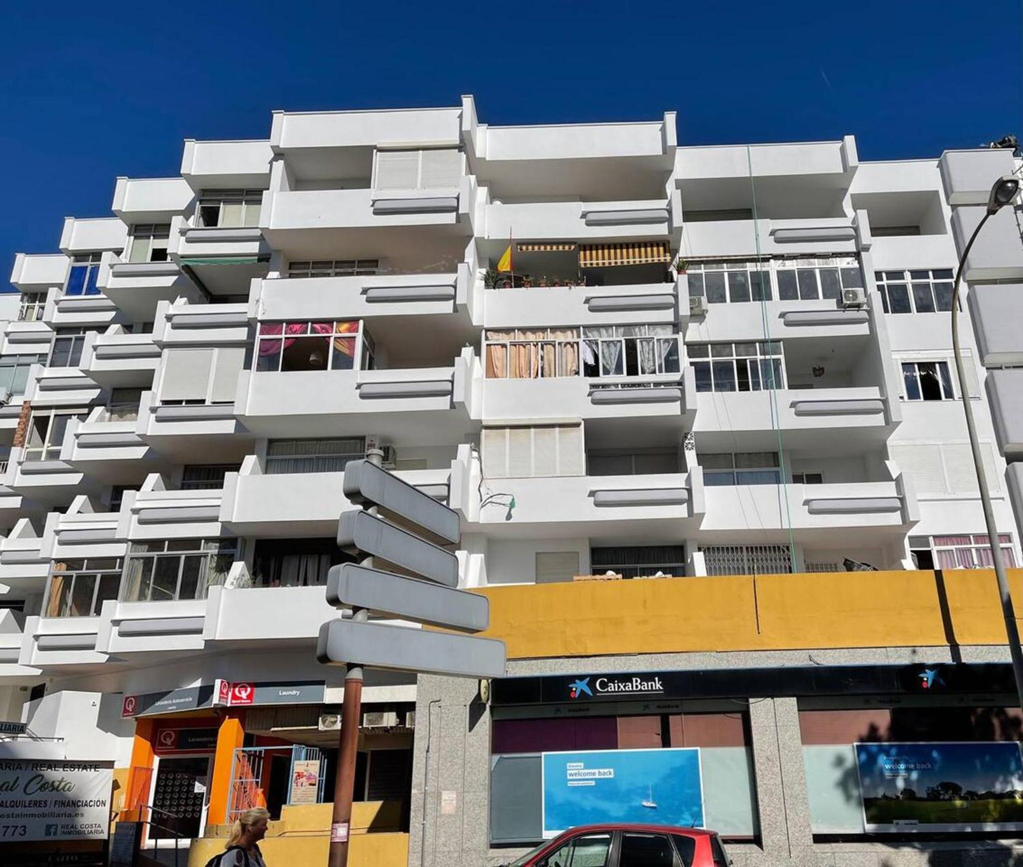 Comfortable apartment in Torremolinos 43 m² air conditioned view 2