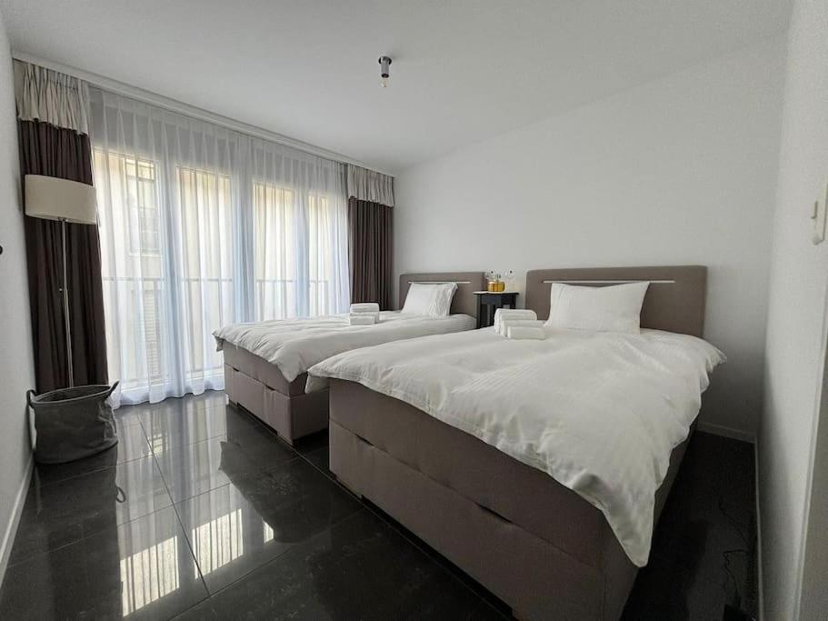Center Park Apartment
