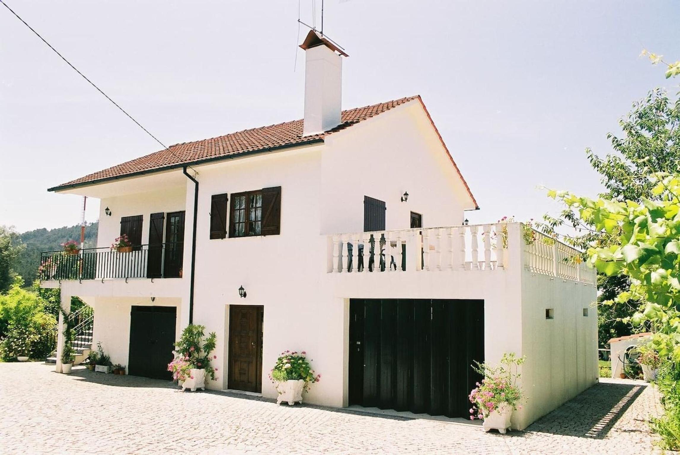Charming House in Ponte de Lima with Shared Pool view 3