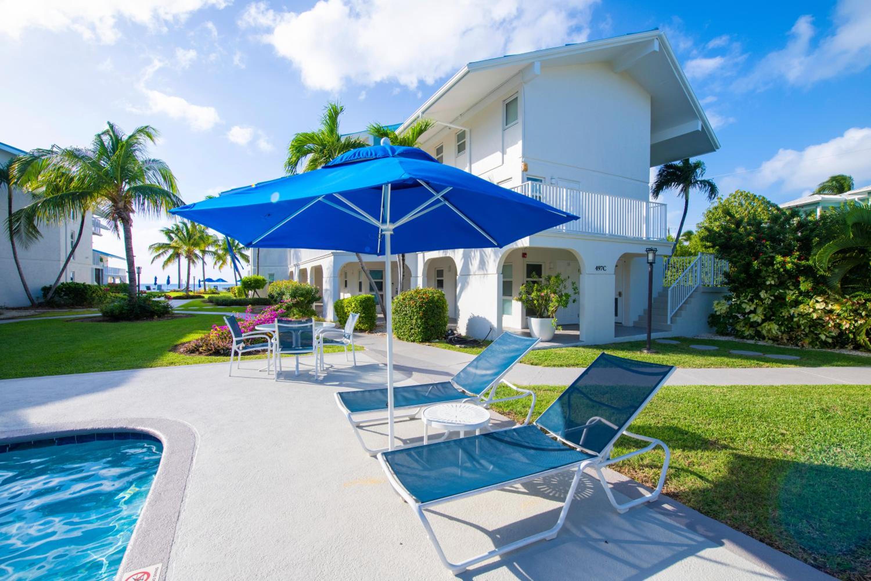 Cayman Reef Resort #52 on 7 Mile Beach