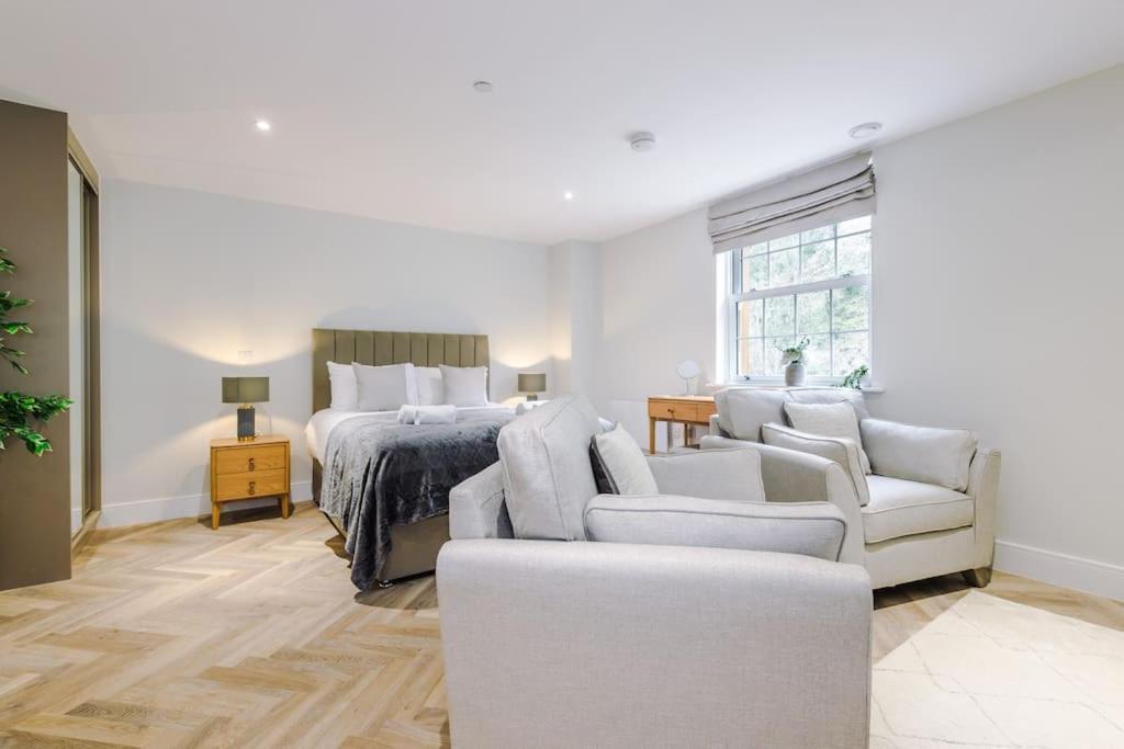 Rock Mill - Stunning Studio Apartment view 5
