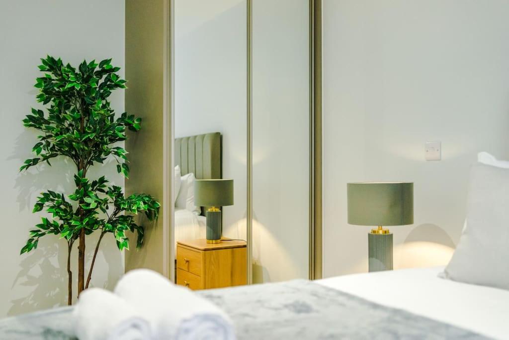 Rock Mill - Stunning Studio Apartment view 2