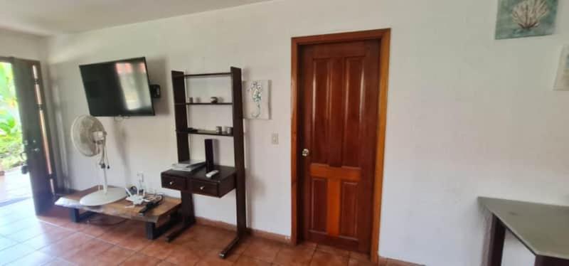 Pura Vida Villa! Beachfront Golf and Country Club Los Delfines 24 hours security view 5