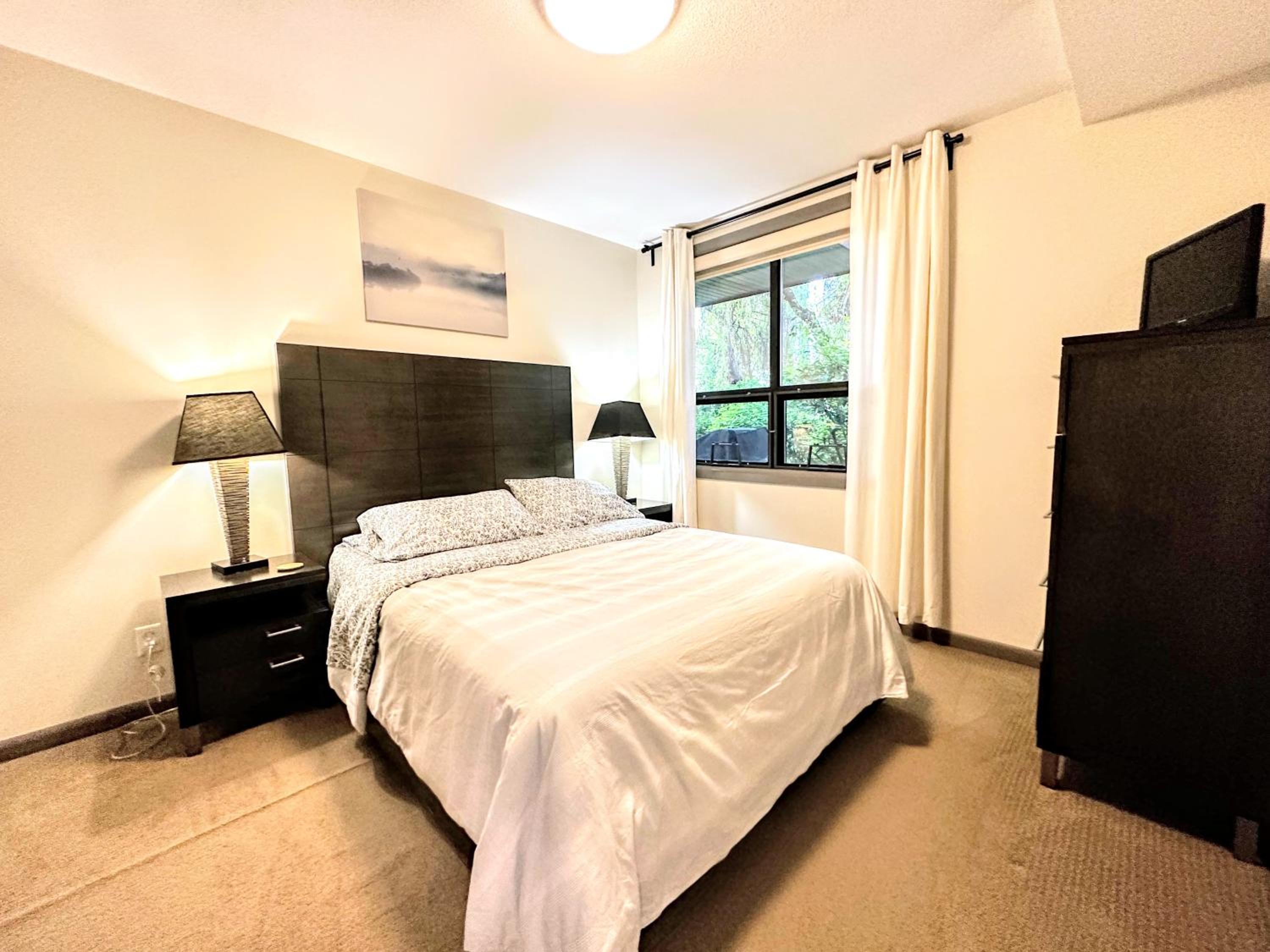 Upscale Resort Stay! Private+Peaceful on Creekside