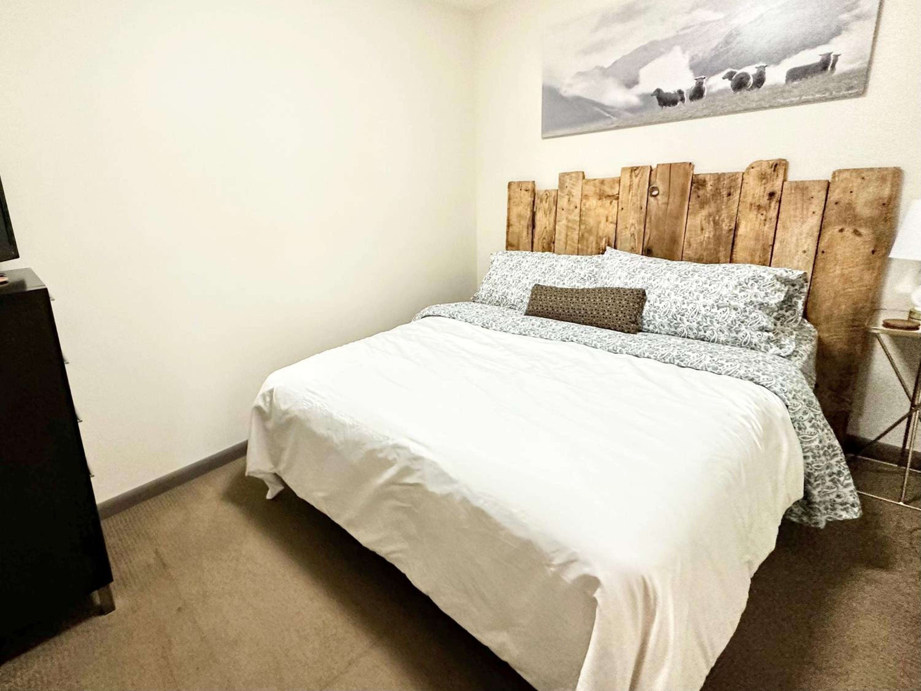 Upscale Resort Stay! Private+Peaceful on Creekside