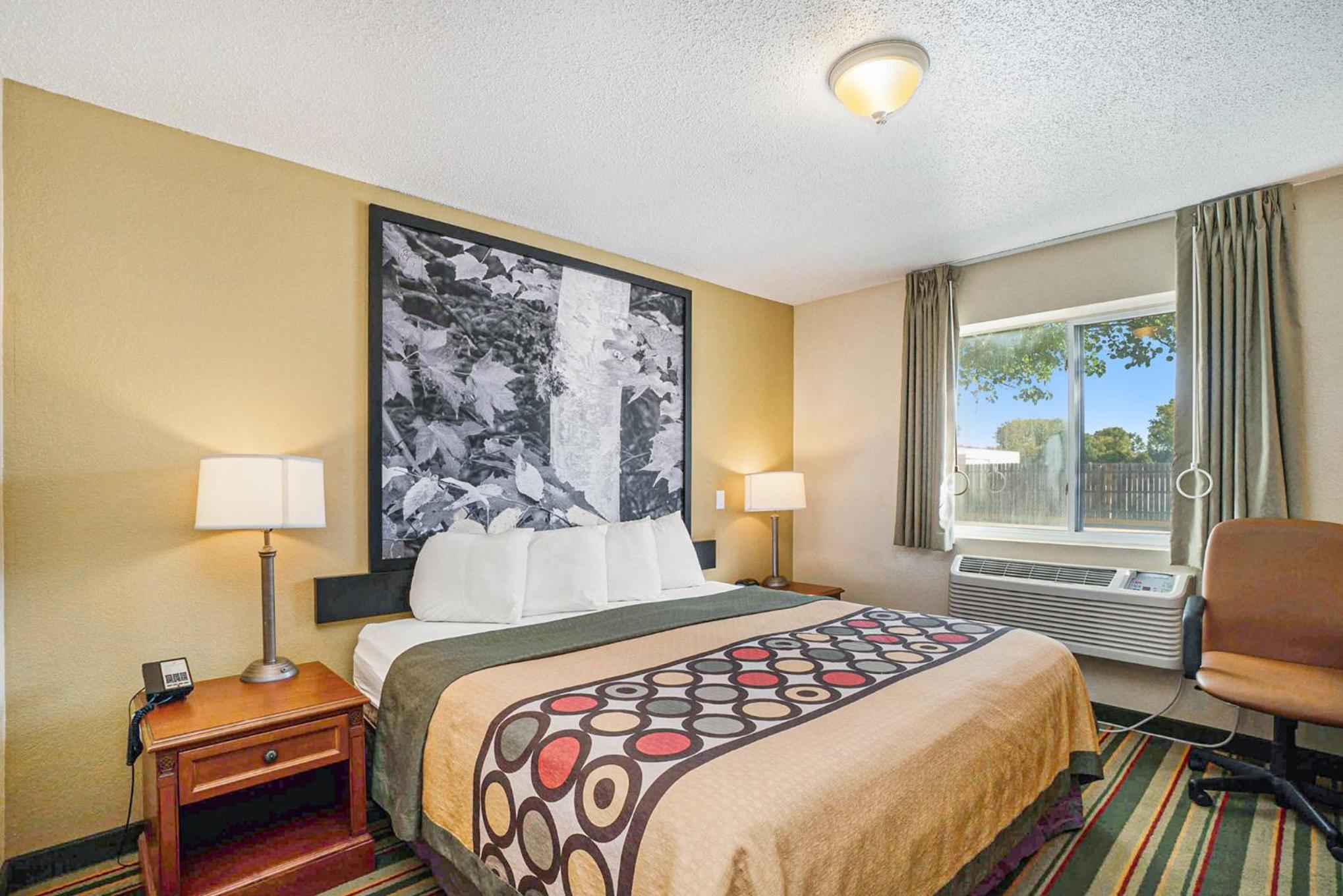 Mount Pleasant Vacations - Super 8 by Wyndham Mt. Pleasant - Property Image 1