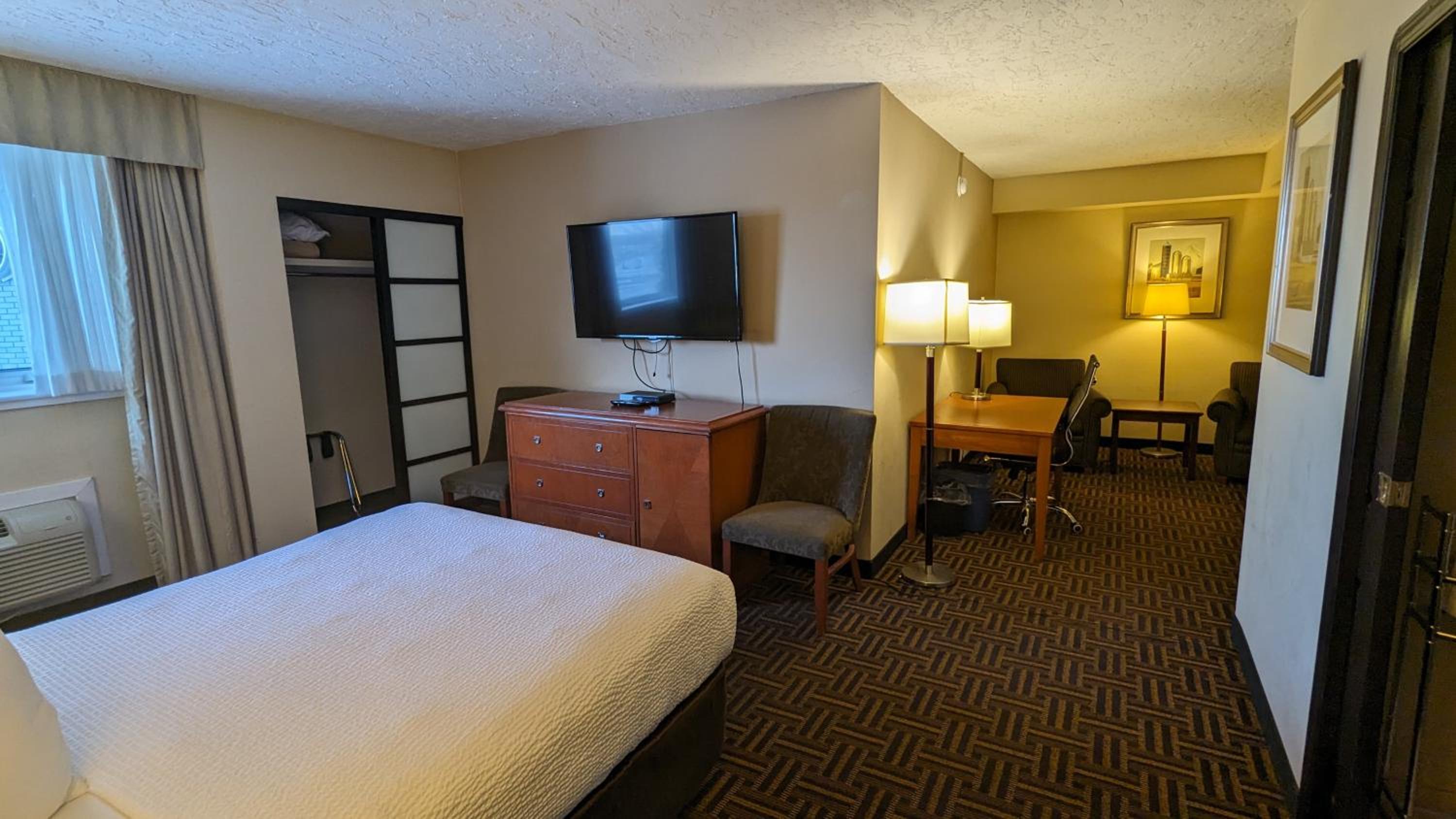 Medicine Hat Vacations - Wyndham Garden Medicine Hat Conference Center - Property Image 1