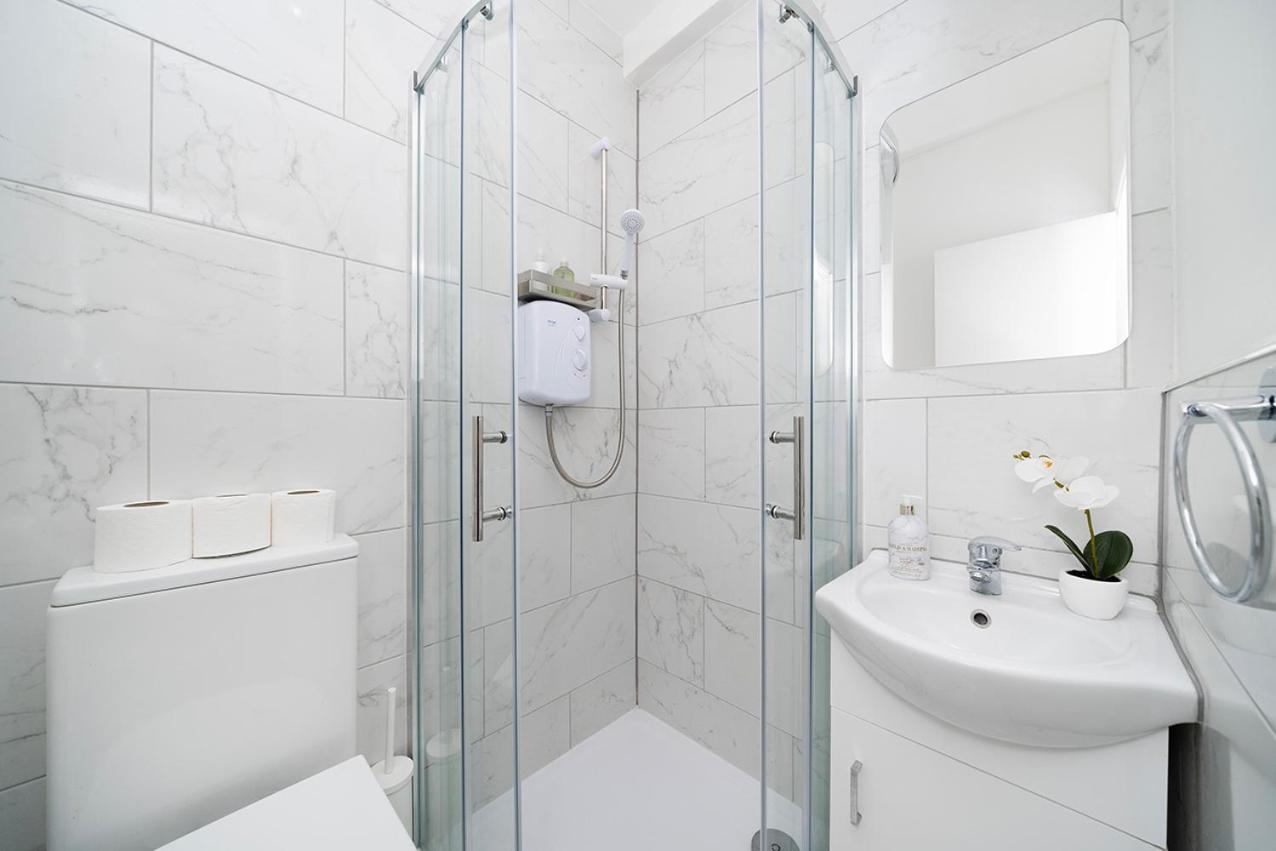 Soho Apartments F2