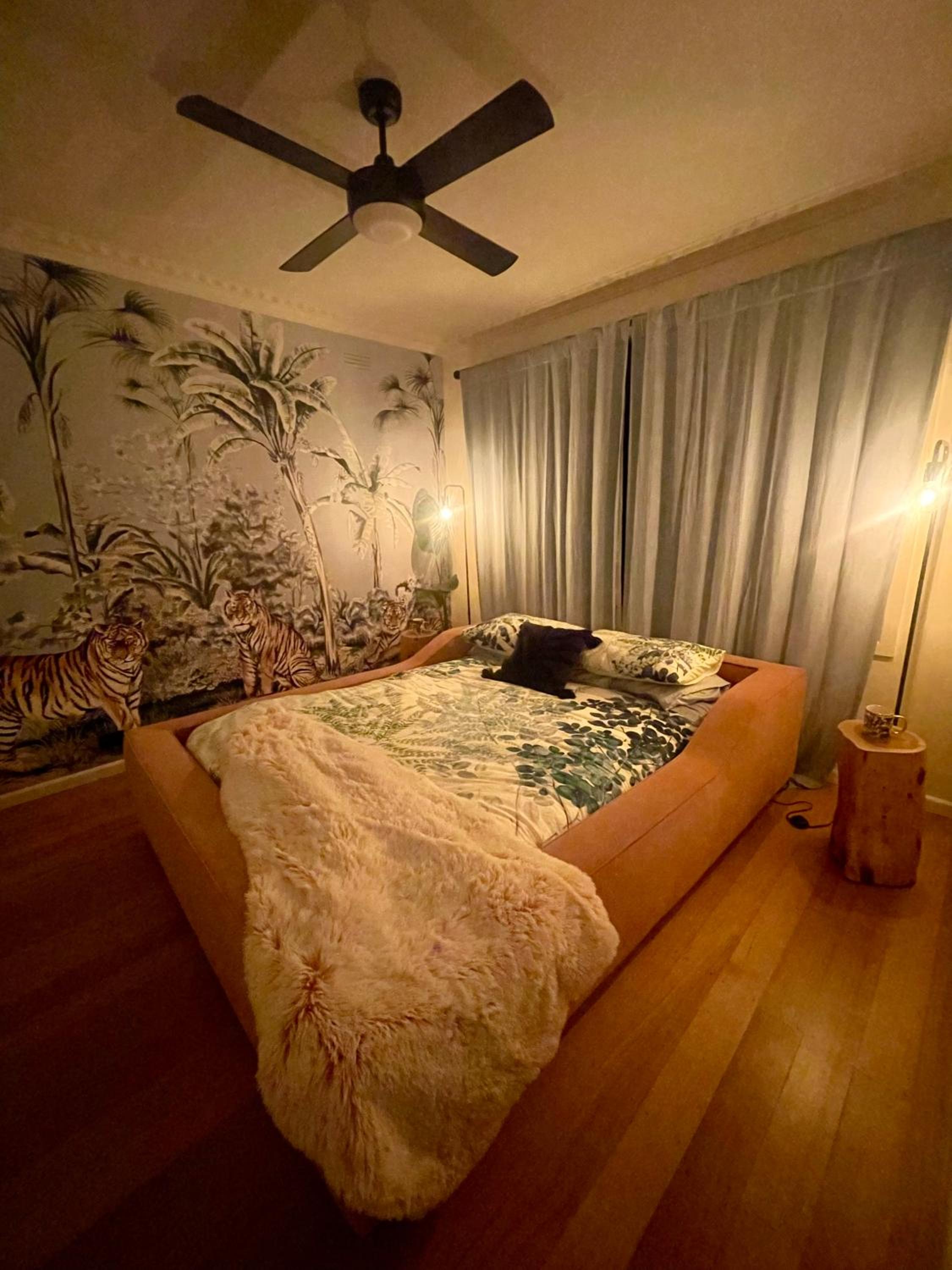 Yarra Valley Lifestyle Complete Home in Healesville Accommodates 6 adults Close to wineries Beautifully styled with excellent amenities Walk to town Welcom