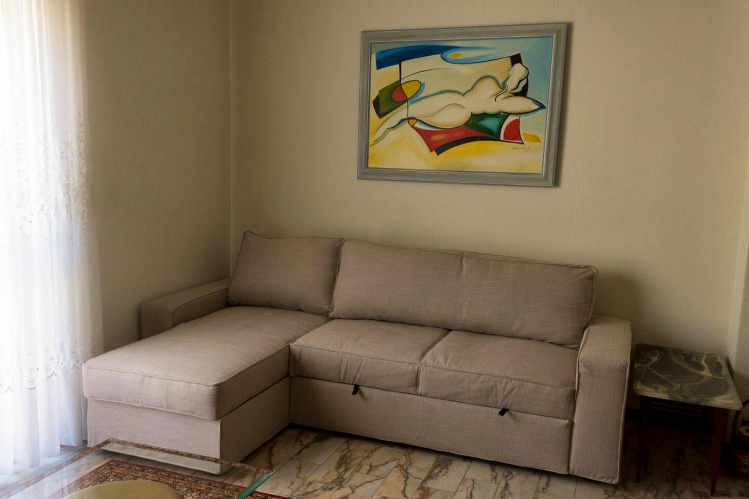 Contemporary apartment in Vila Nova de Gaia 64 m² with fireplace view 2