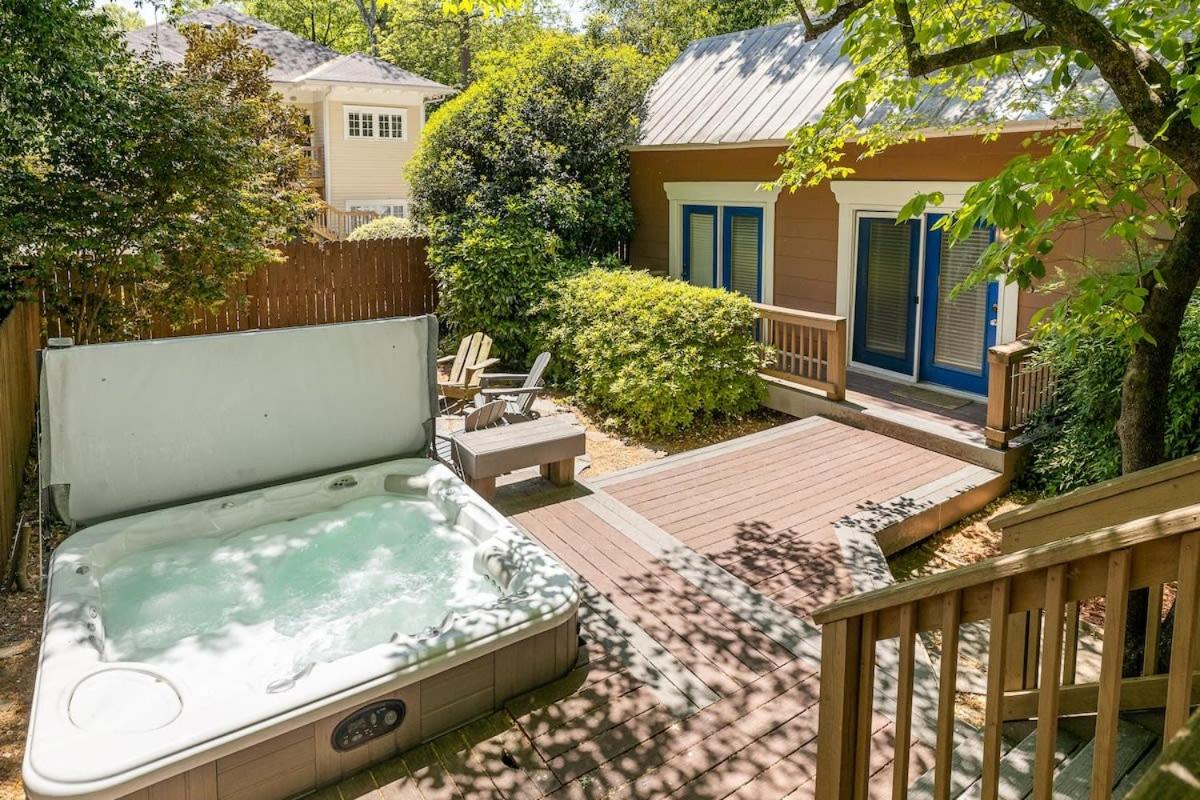5BR Historic Midtown Craftsman Home w Jacuzzi