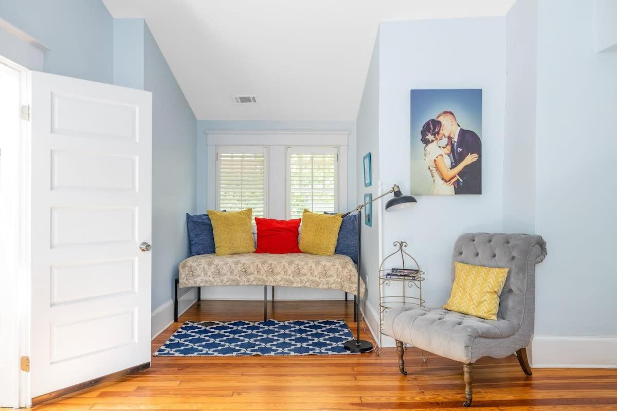 5BR Historic Midtown Craftsman Home w Jacuzzi
