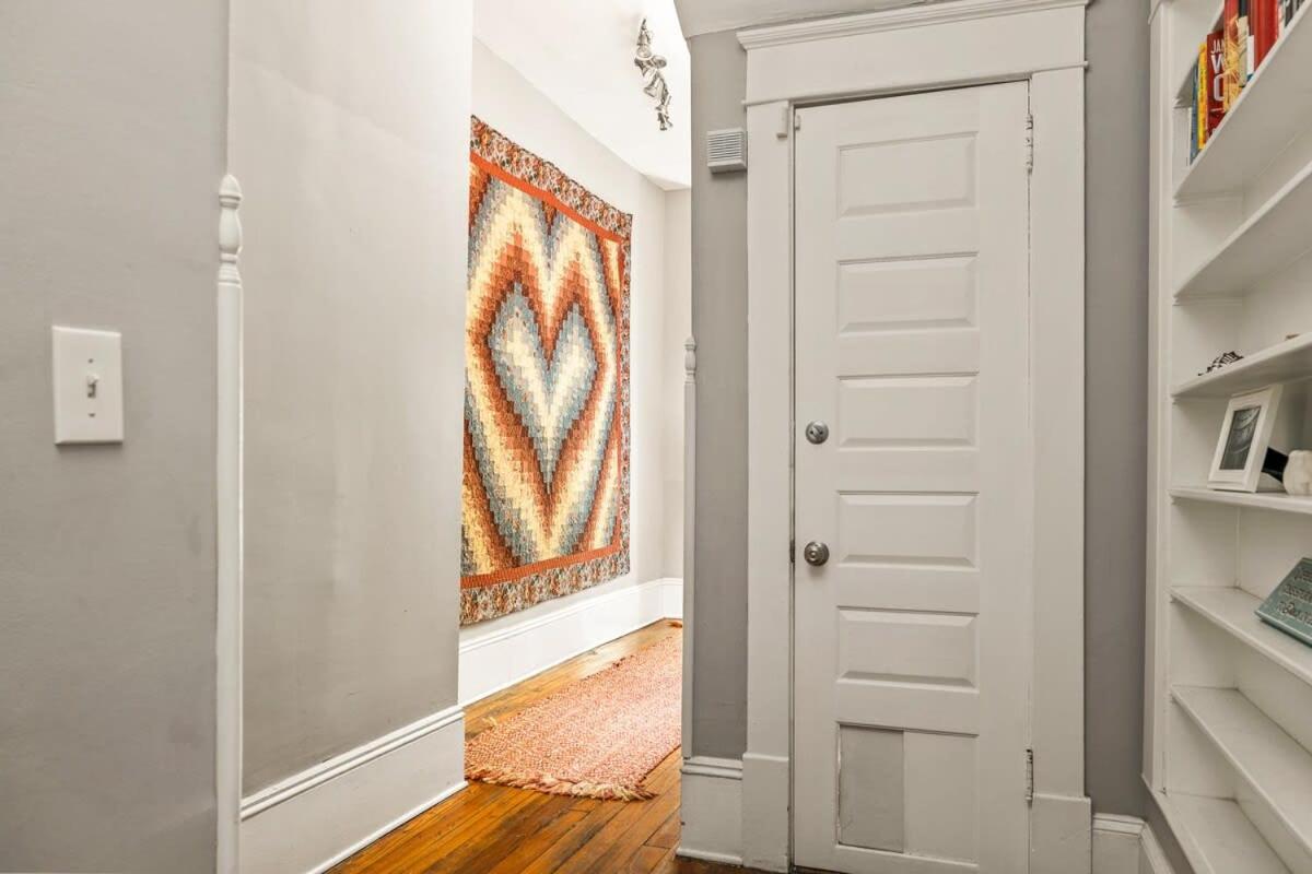 5BR Historic Midtown Craftsman Home w Jacuzzi