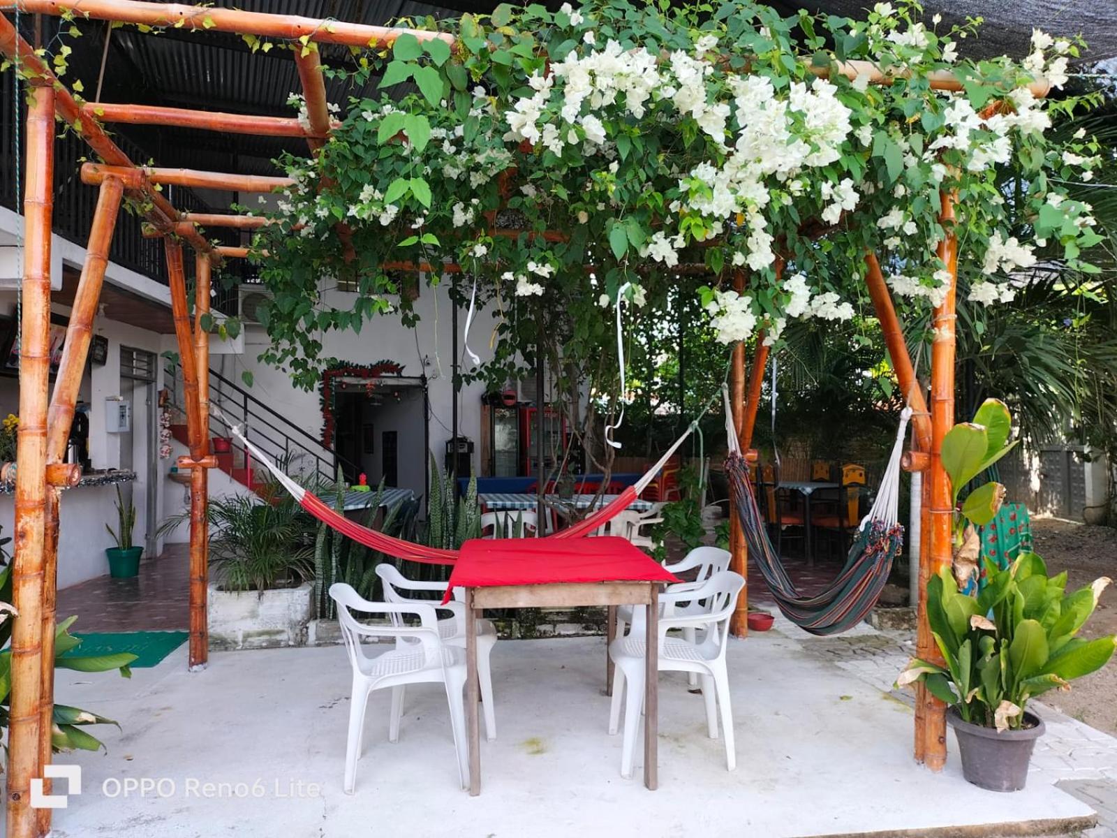 HOSTAL SARITA