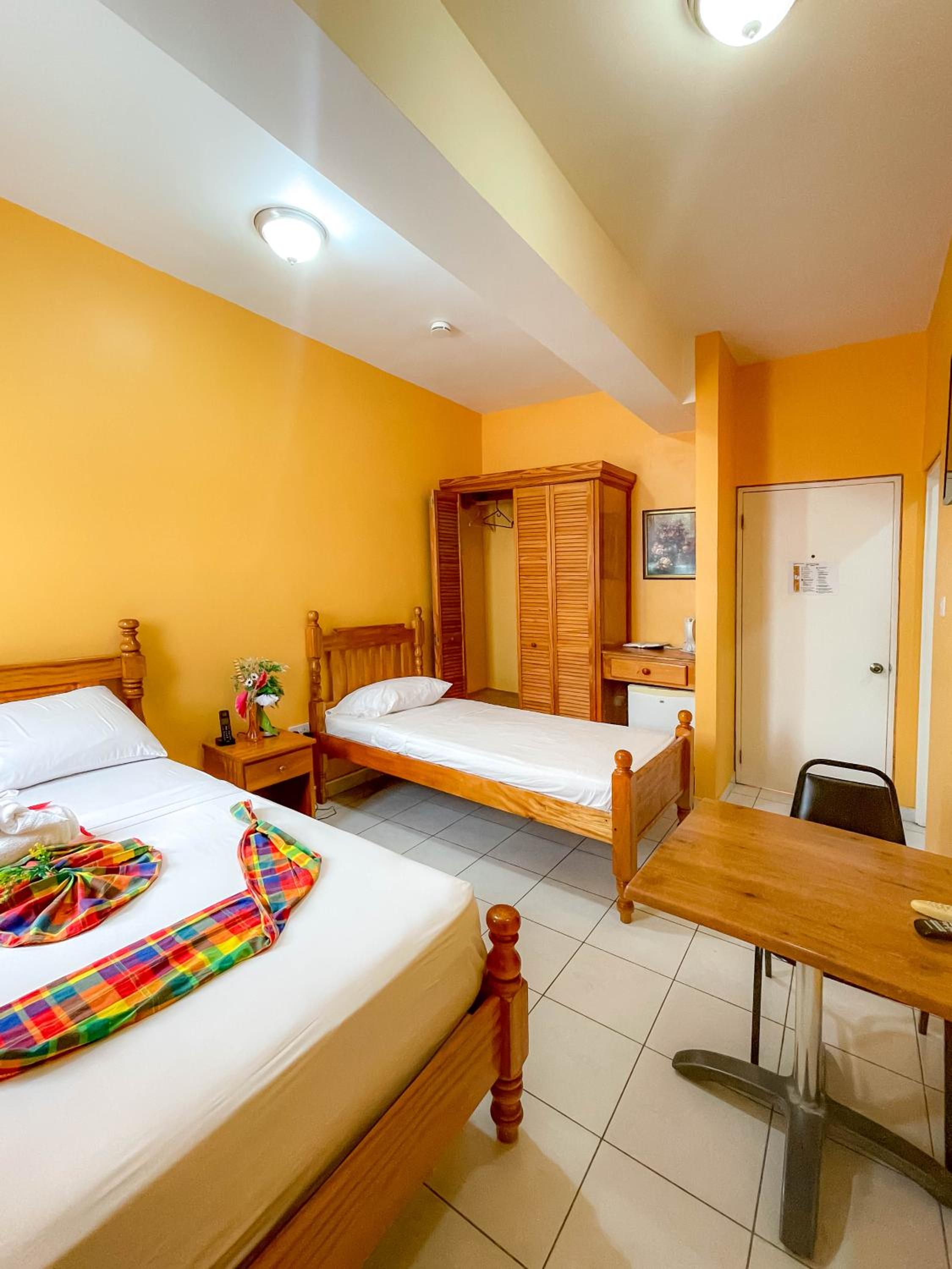 La Flamboyant Hotel