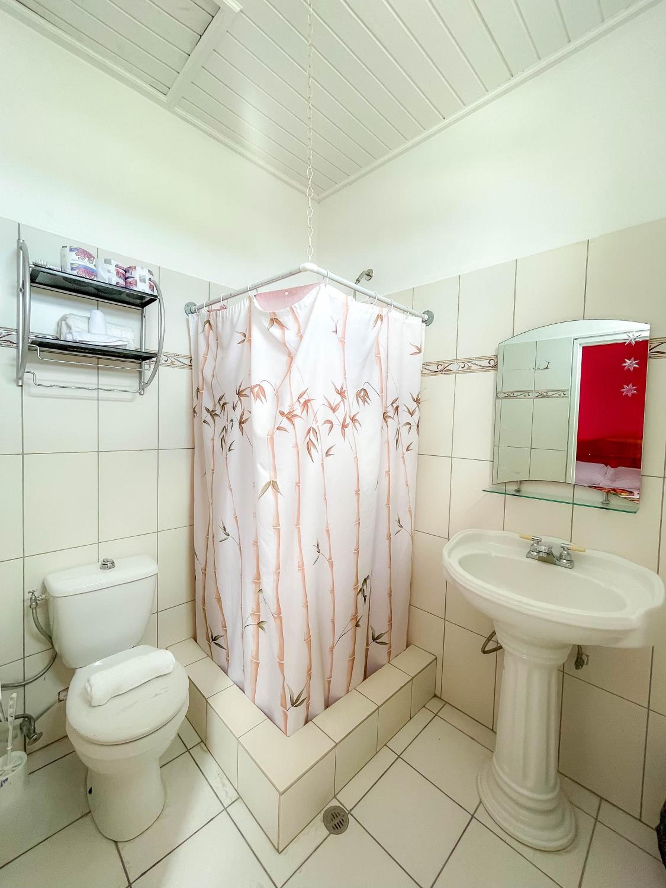 La Flamboyant Hotel