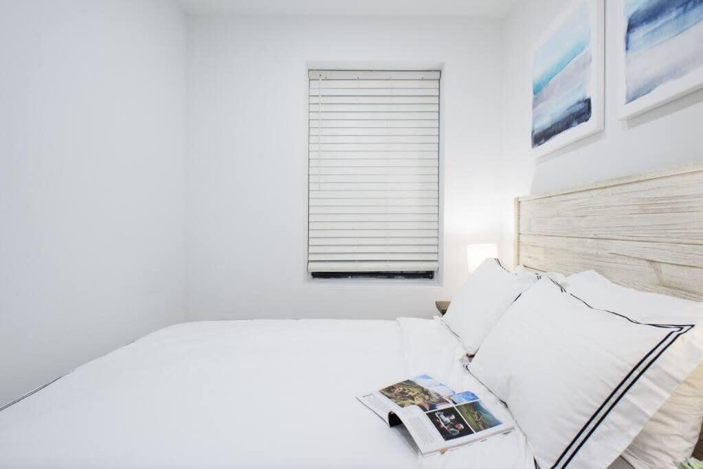 69-3D Prime Lower East East BRAND NEW 1br Apt