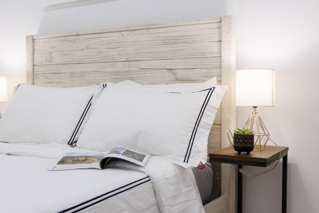 69-3D Prime Lower East East BRAND NEW 1br Apt