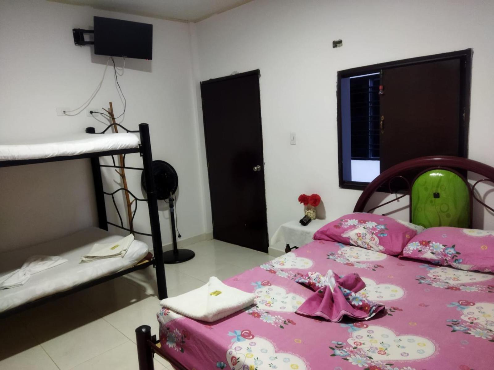 HOSTAL SARITA