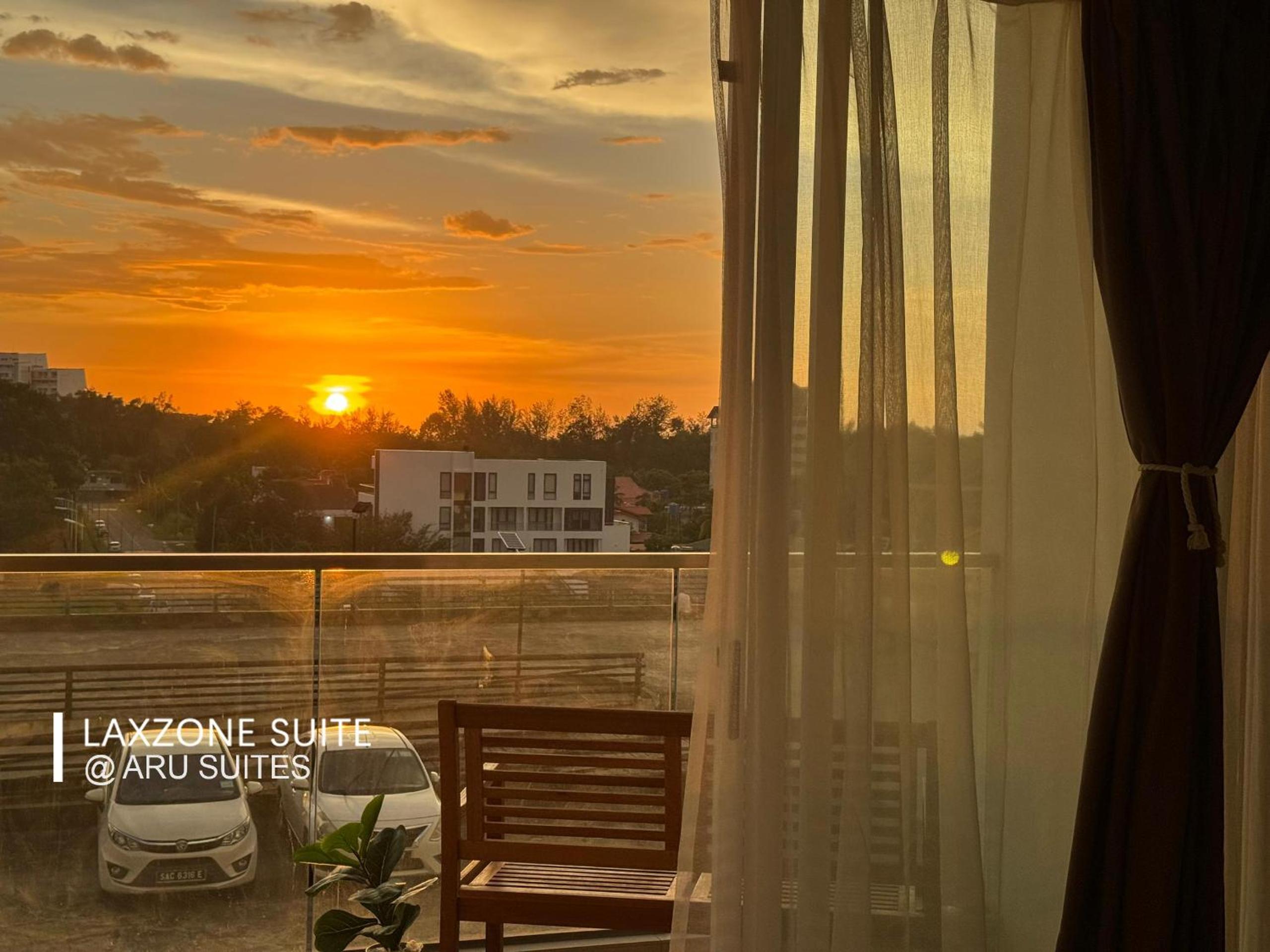 AruSuites Tanjung Aru Kota Kinabalu By Wellstay photo 2
