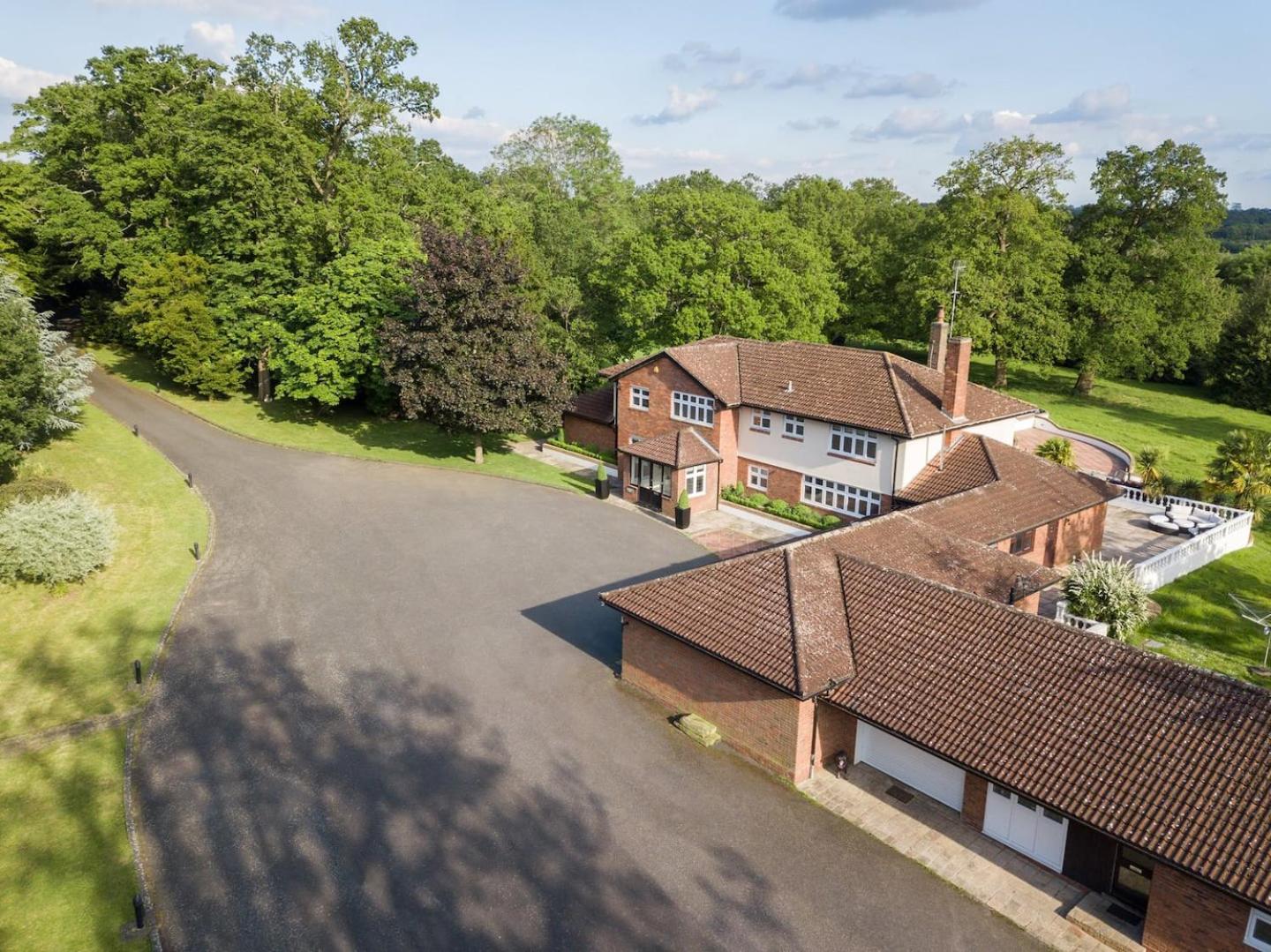 Large Villa Mansion With Pool House & Tennis Court view 4