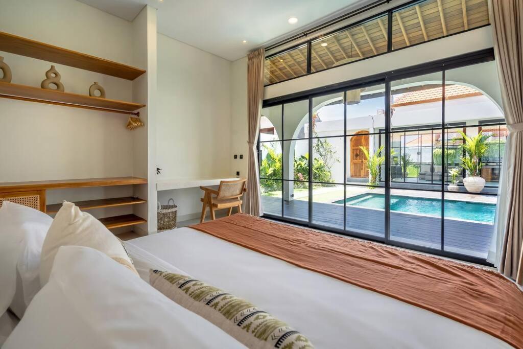 New 4BDR - Villa Larona Canggu view 3
