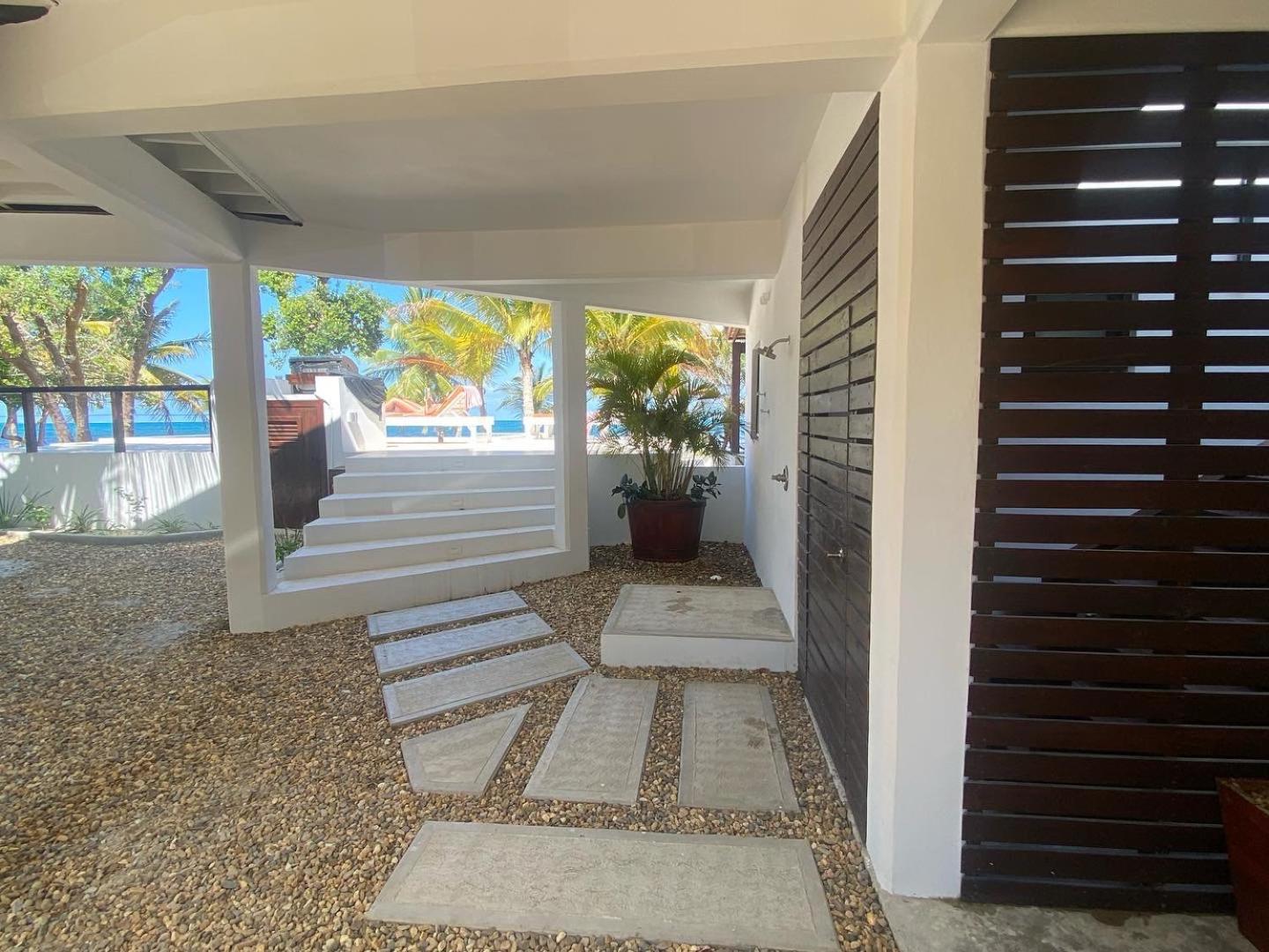 The Slow Loris 3 Bedroom Villa