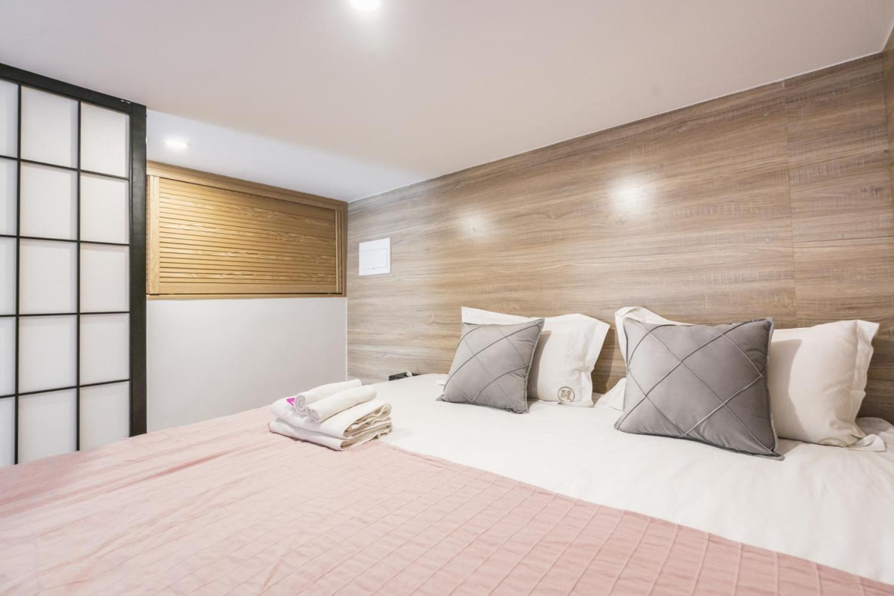 Shanghai Hills&Linghu's Transit-Prime Suite-Line 2, Huamu Rd 788, Direct to Key Spots & SNIEC