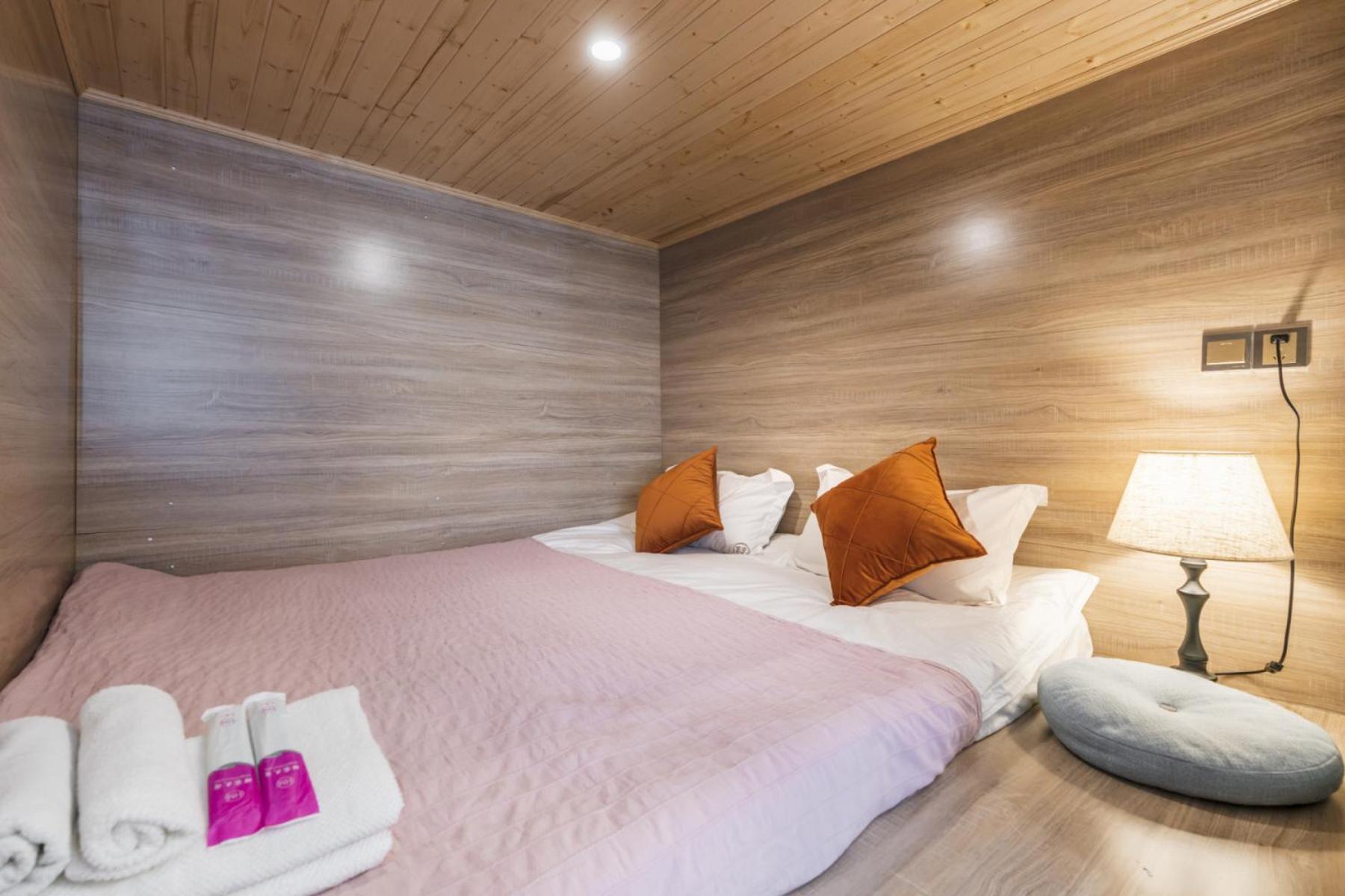 Shanghai Hills&Linghu's Transit-Prime Suite-Line 2, Huamu Rd 788, Direct to Key Spots & SNIEC