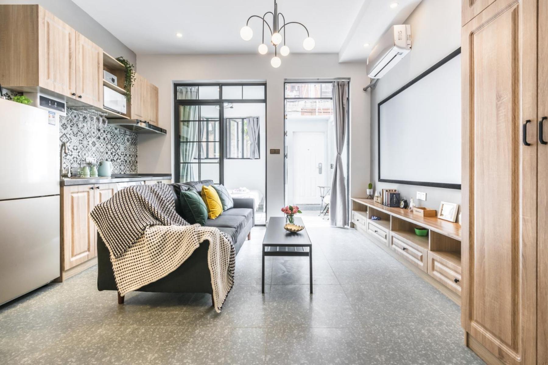 Shanghai Hills&Linghu's Transit-Prime Suite-Line 2, Huamu Rd 788, Direct to Key Spots & SNIEC