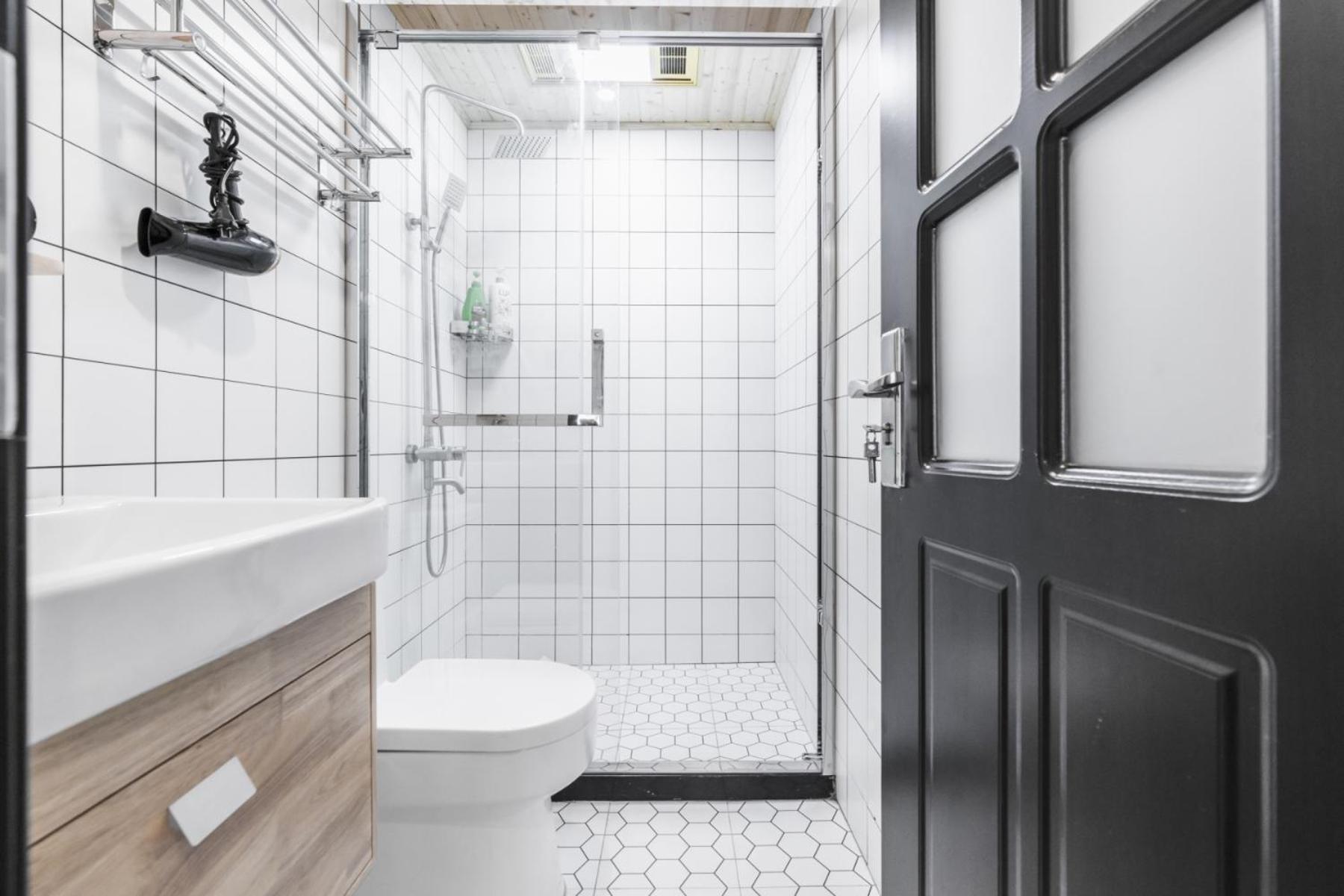 Shanghai Hills&Linghu's Transit-Prime Suite-Line 2, Huamu Rd 788, Direct to Key Spots & SNIEC
