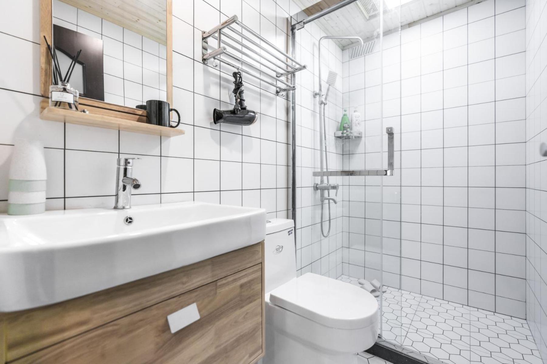 Shanghai Hills&Linghu's Transit-Prime Suite-Line 2, Huamu Rd 788, Direct to Key Spots & SNIEC
