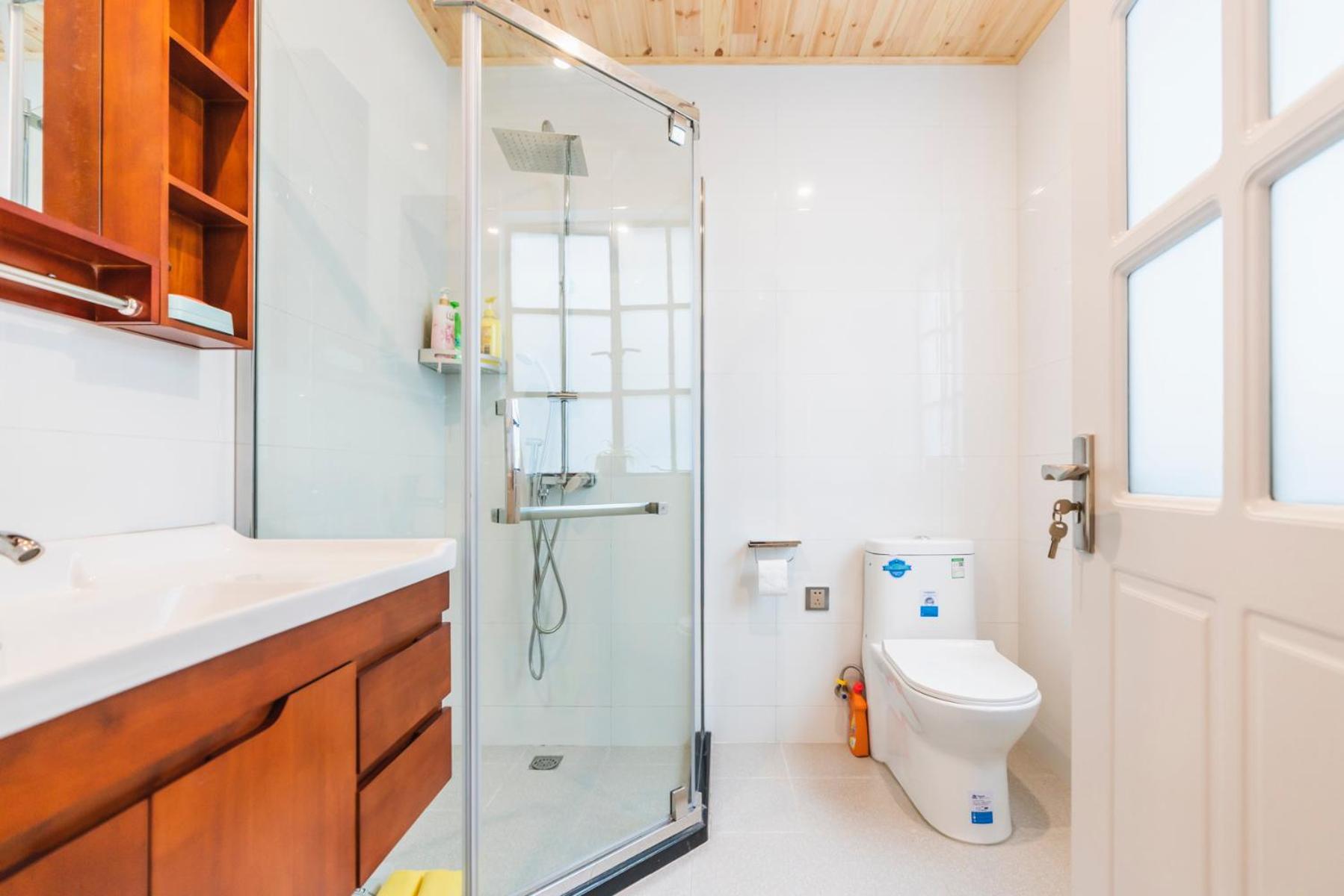 Shanghai Hills&Xing 38 Family Homestay Near Line1 and Mid Huaihai Rd