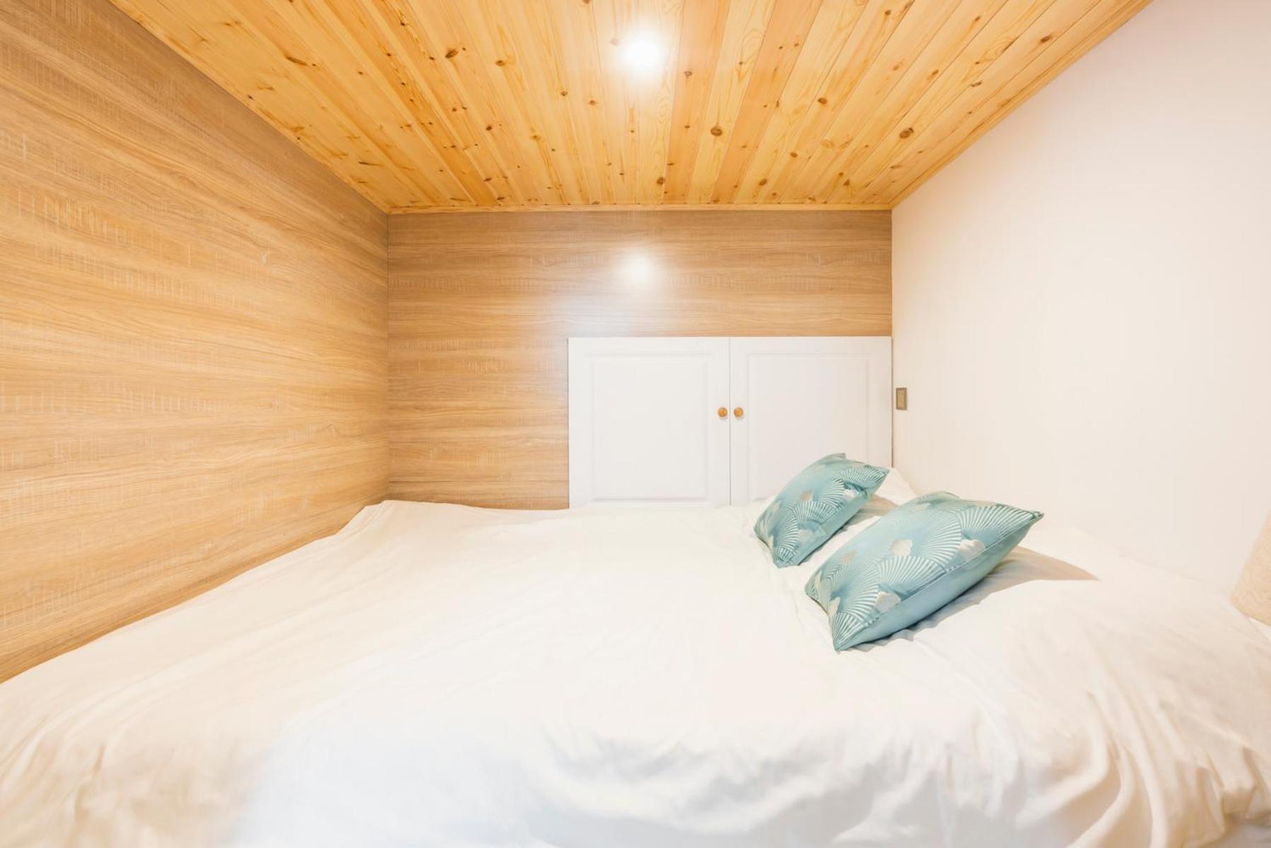 Shanghai Hills&Xing 38 Family Homestay Near Line1 and Mid Huaihai Rd