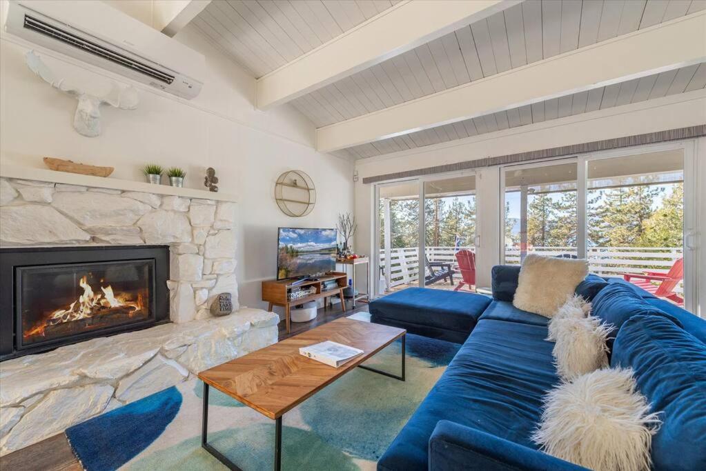 Lake Views, Pet-Friendly Cabin with Hot-Tub in King's Beach - Property Image 21