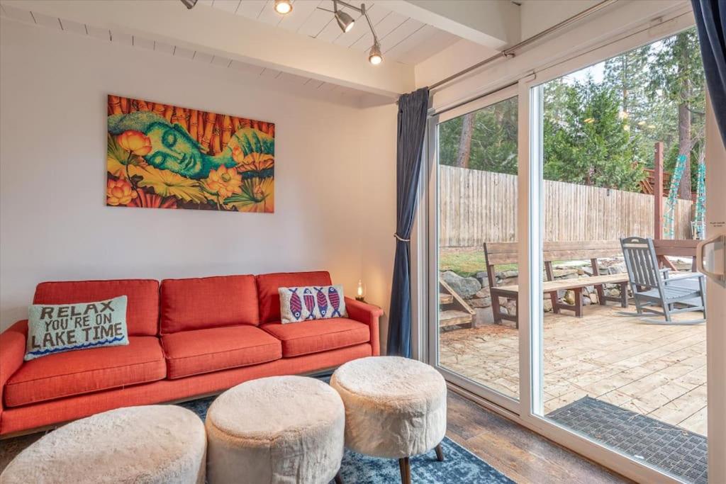 Lake Views, Pet-Friendly Cabin with Hot-Tub in King's Beach - Property Image 13