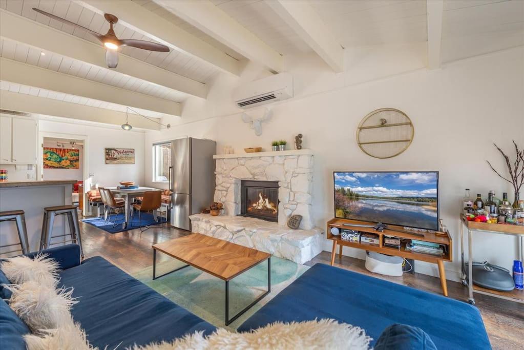 Lake Views, Pet-Friendly Cabin with Hot-Tub in King's Beach - Property Image 28