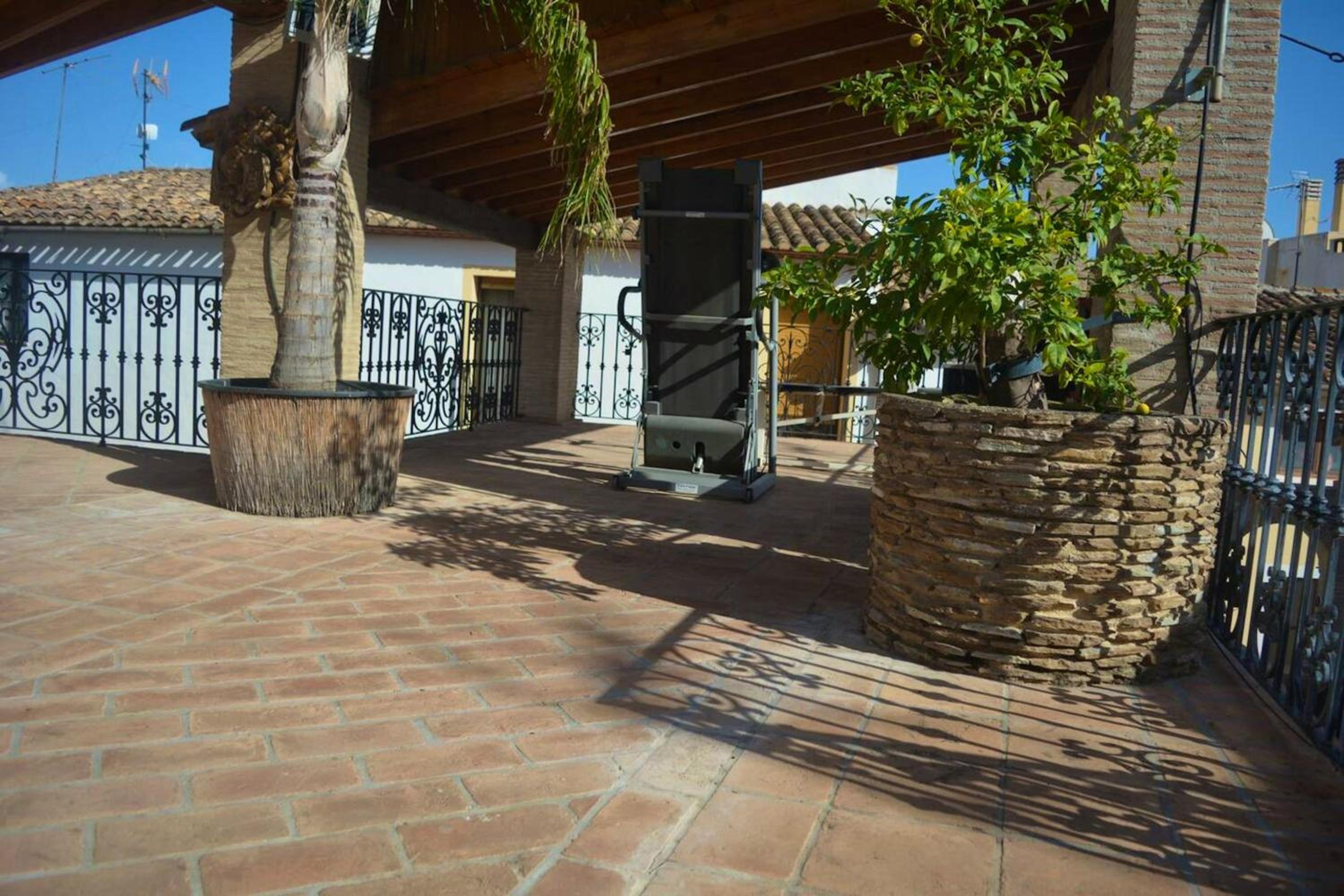 Comfortable house with private pool in Xirles and jacuzzi