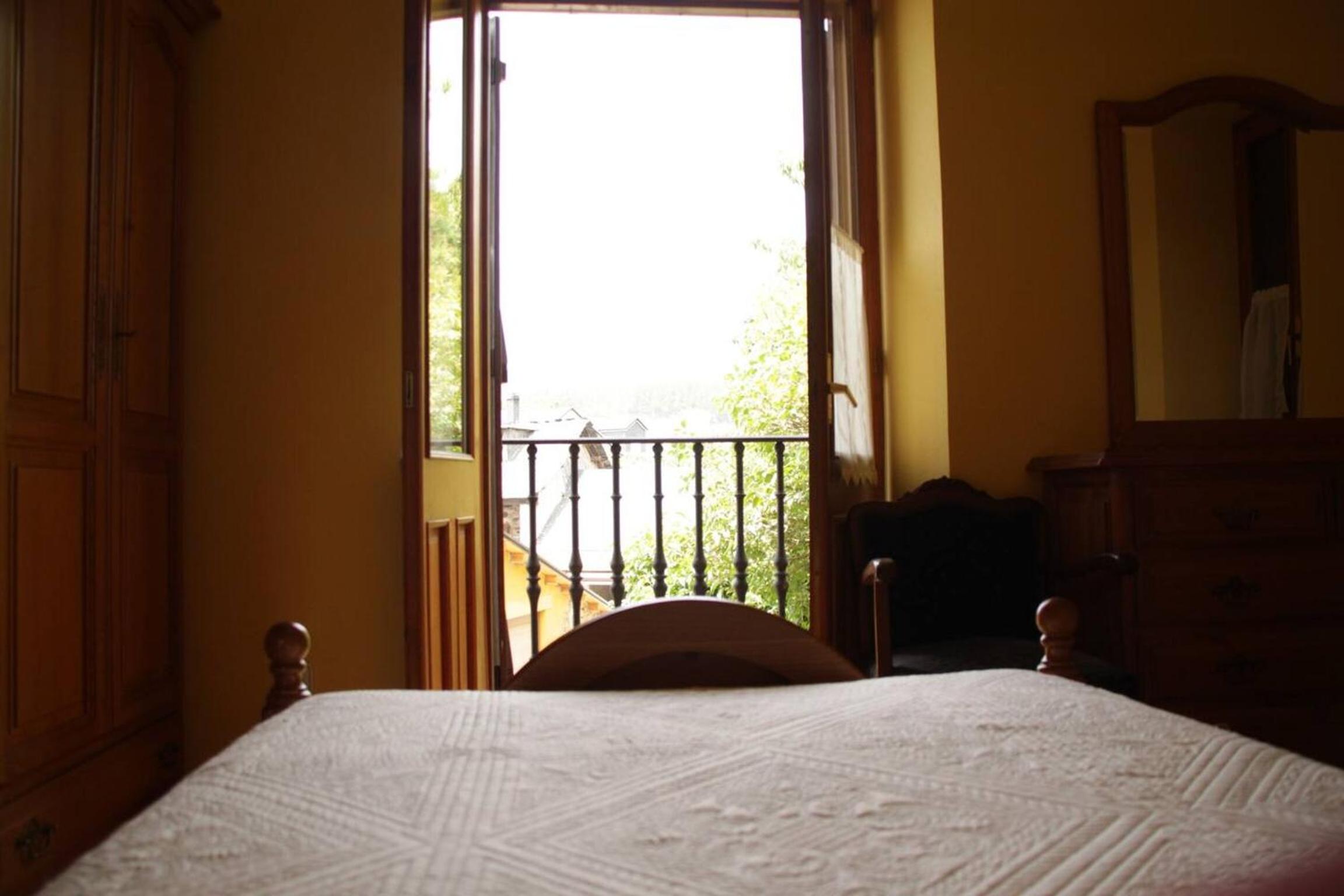 Charming Chalet in San Juan de la Mata with Shared Pool view 4