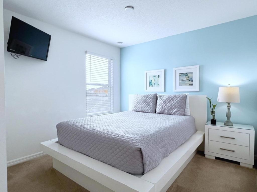 Gorgeous 6Bd Pool Hm Providence-2256AG home