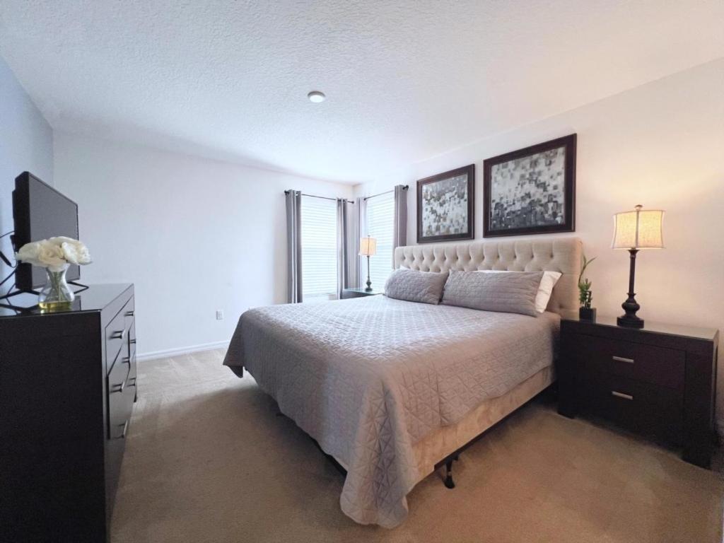 Gorgeous 6Bd Pool Hm Providence-2256AG home
