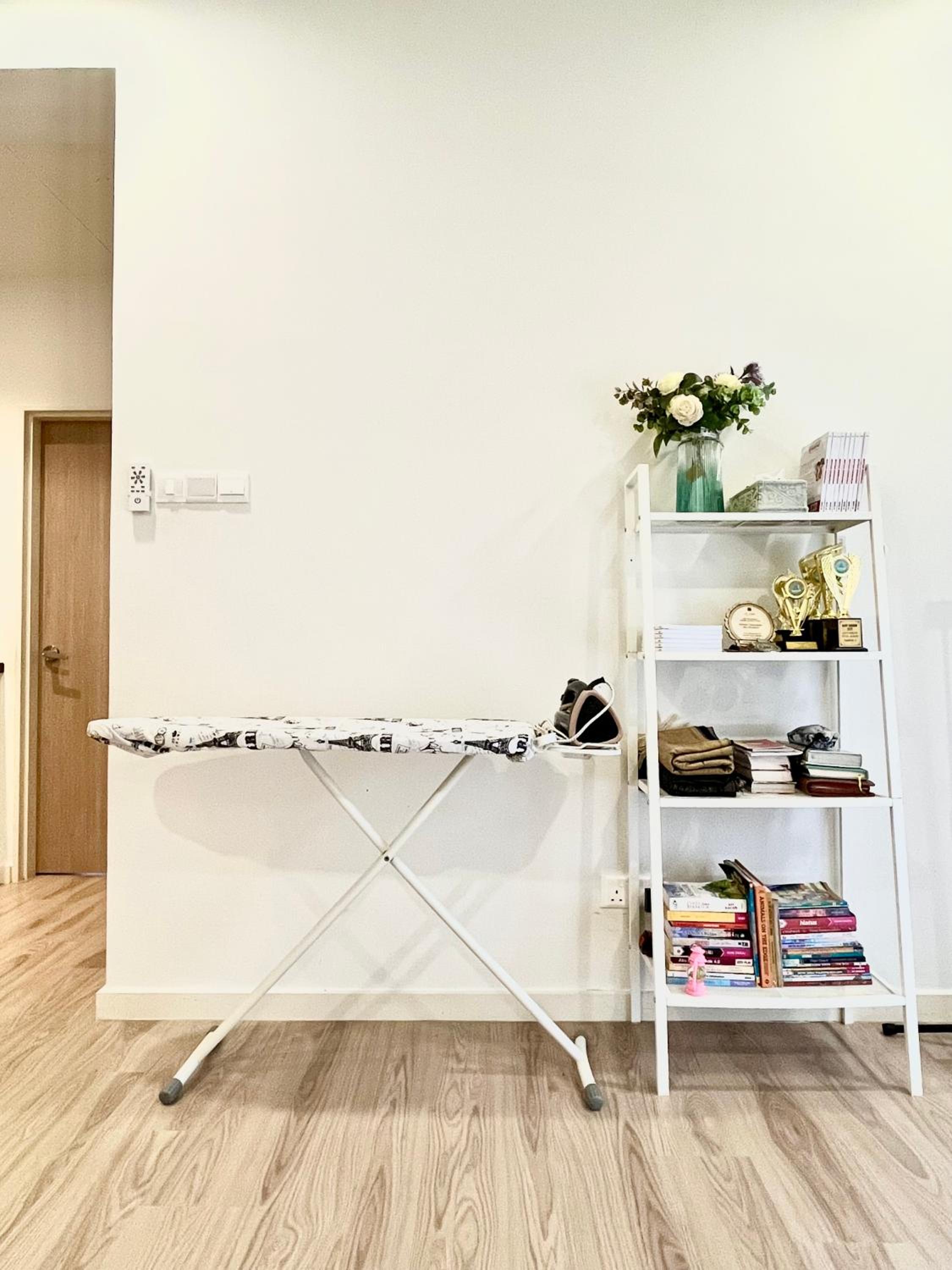 Serene Homestay Semenyih - Endlot House 4BR for 11 pax