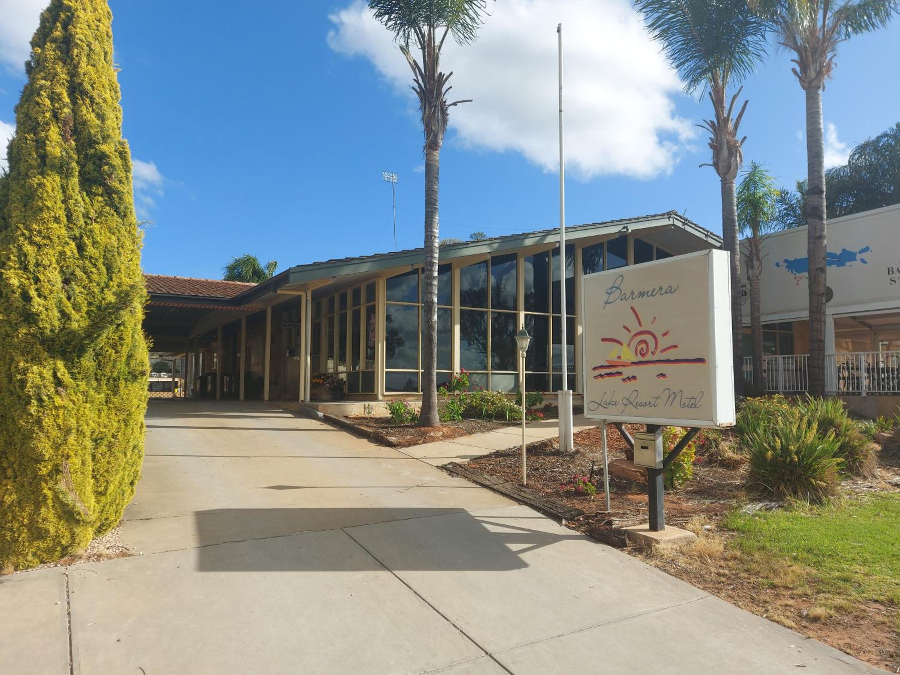 Barmera Lake Resort Motel